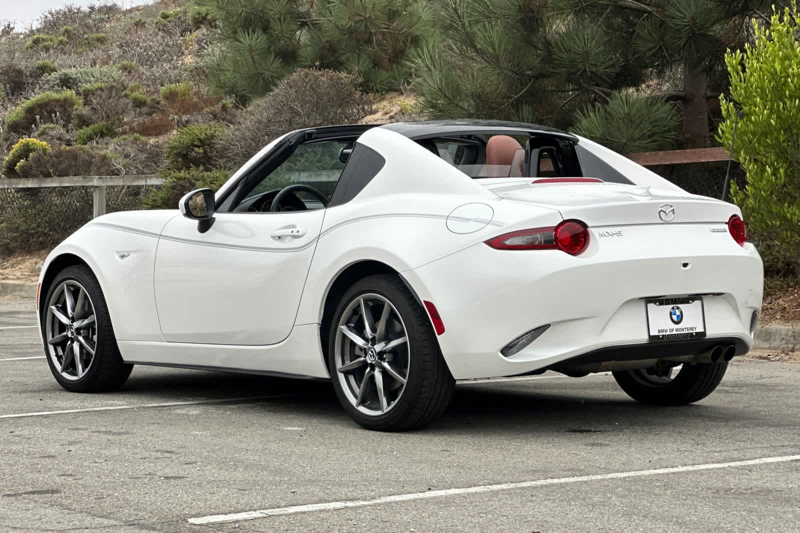 2023 Mazda MX-5 Miata Miata RF Grand Touring photo 3