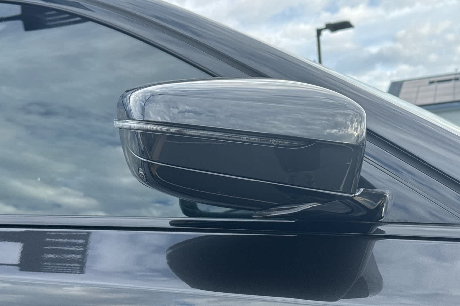 Thumbnail: 2021 BMW 5 Series - 12