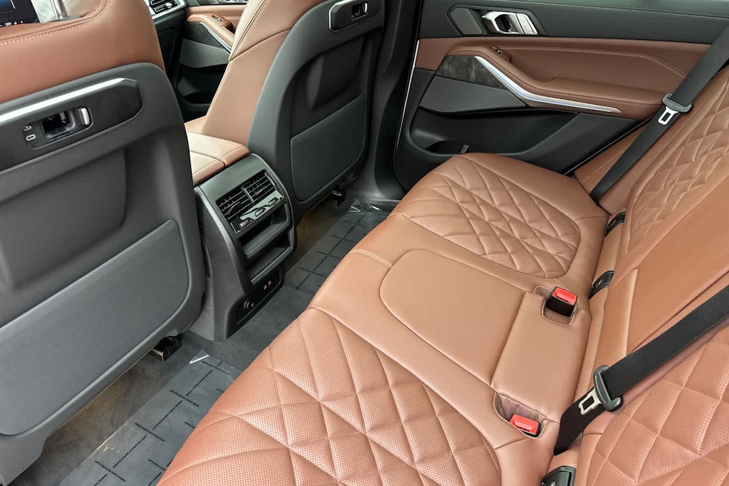 New 2026 BMW X5 PHEV xDrive50e SUV