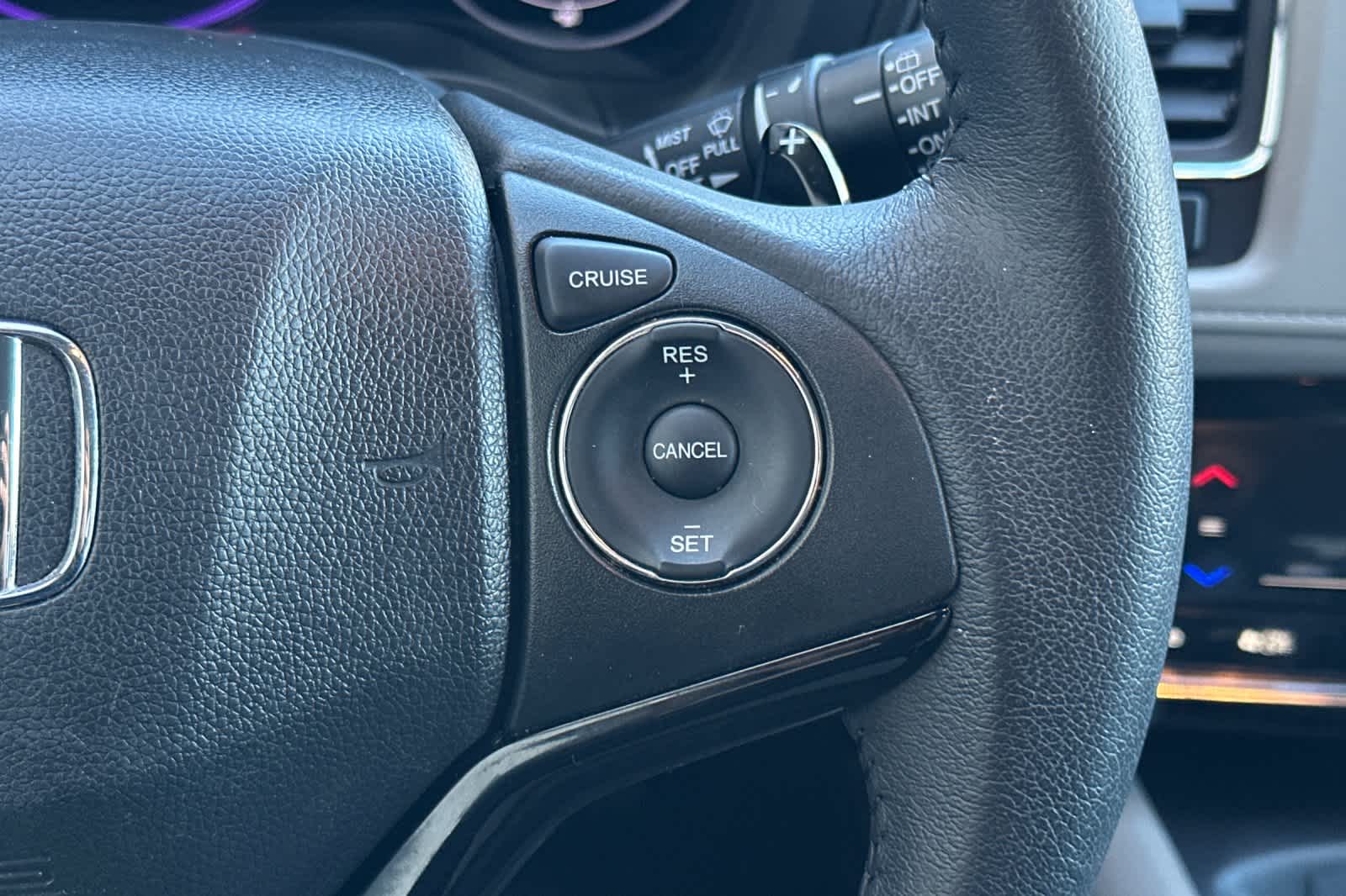 Thumbnail: 2017 Honda HR-V - 27