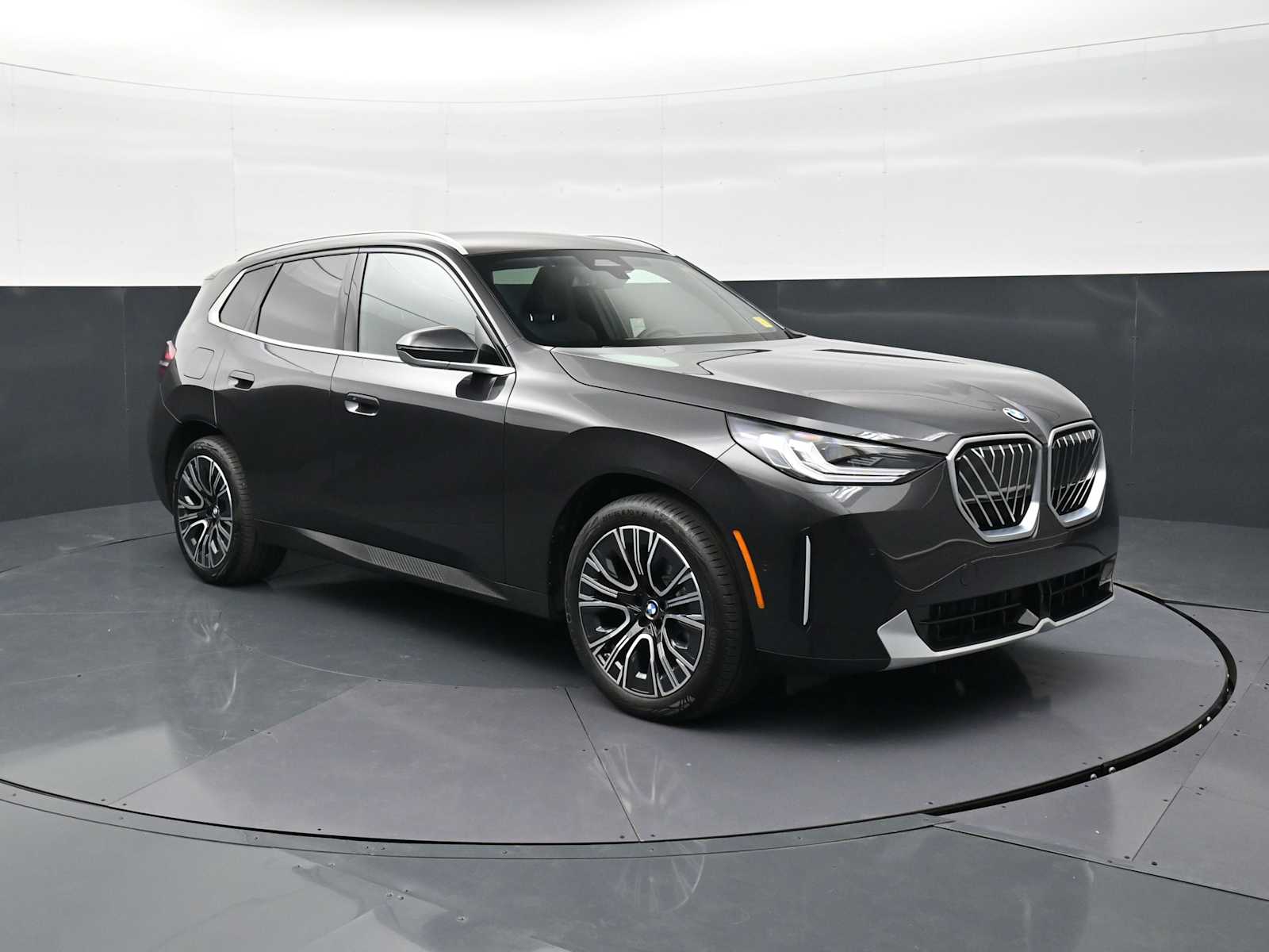 Thumbnail: 2025 BMW X3 - 3