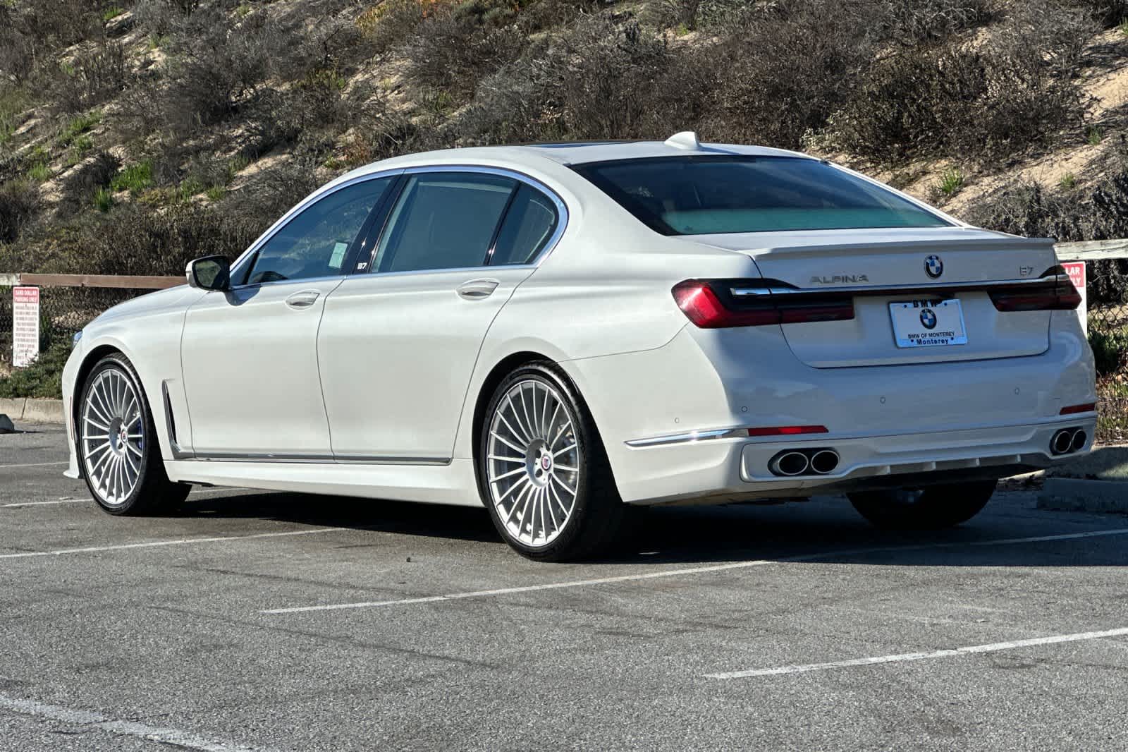 Thumbnail: 2021 BMW 7 Series - 7