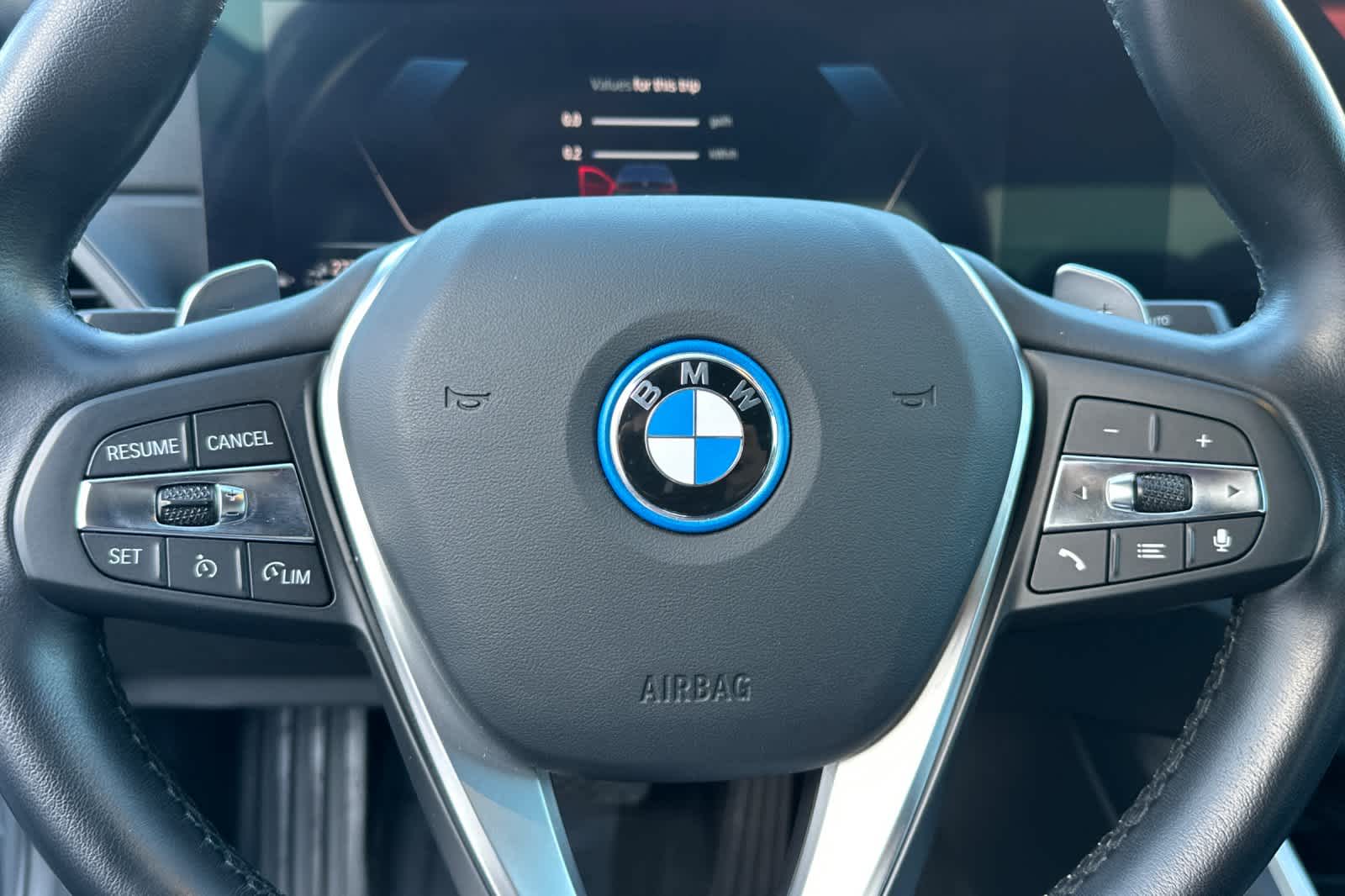 Thumbnail: 2023 BMW 3 Series - 27