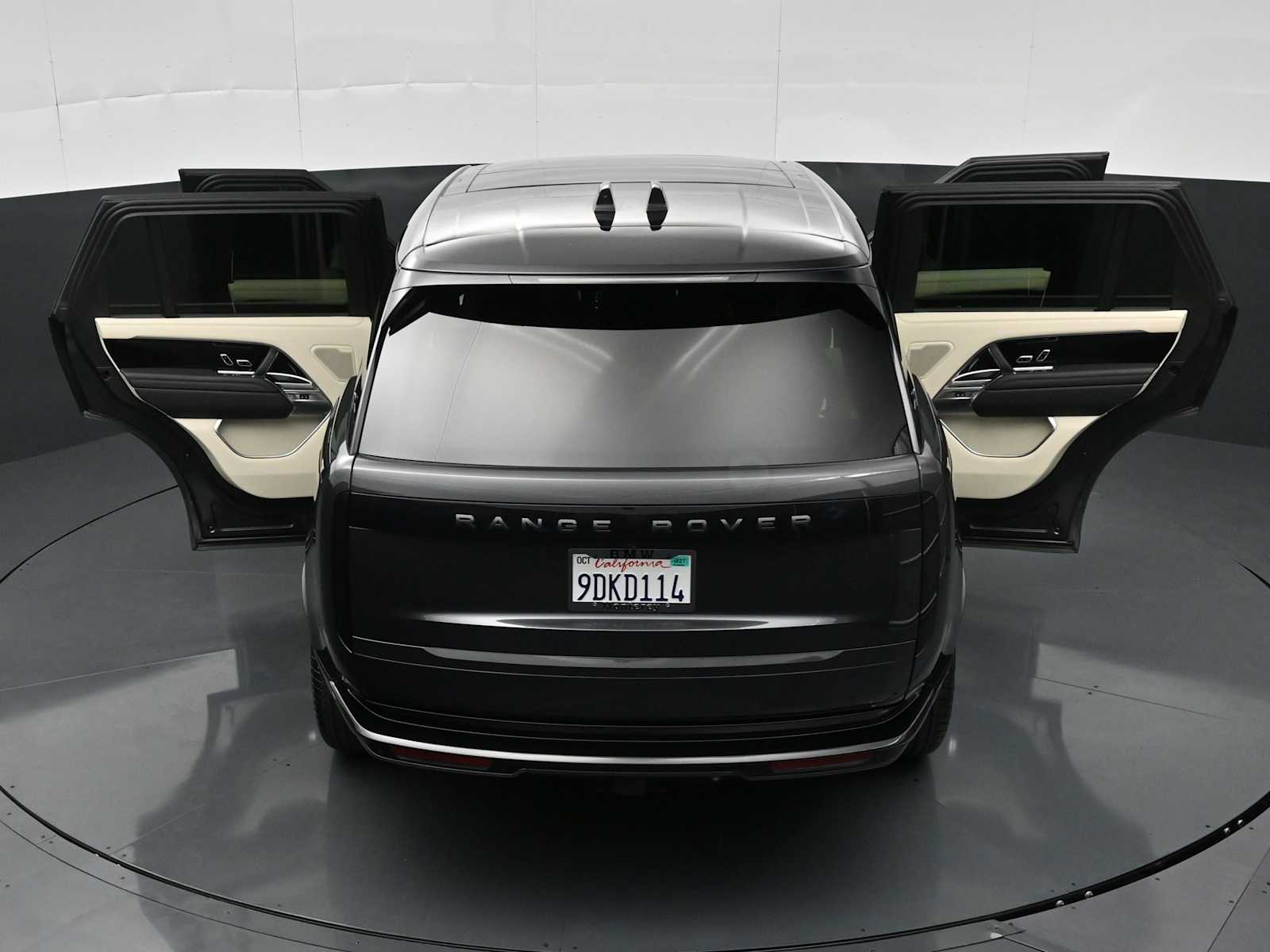 2023 Land Rover Range Rover SE - Photo 47