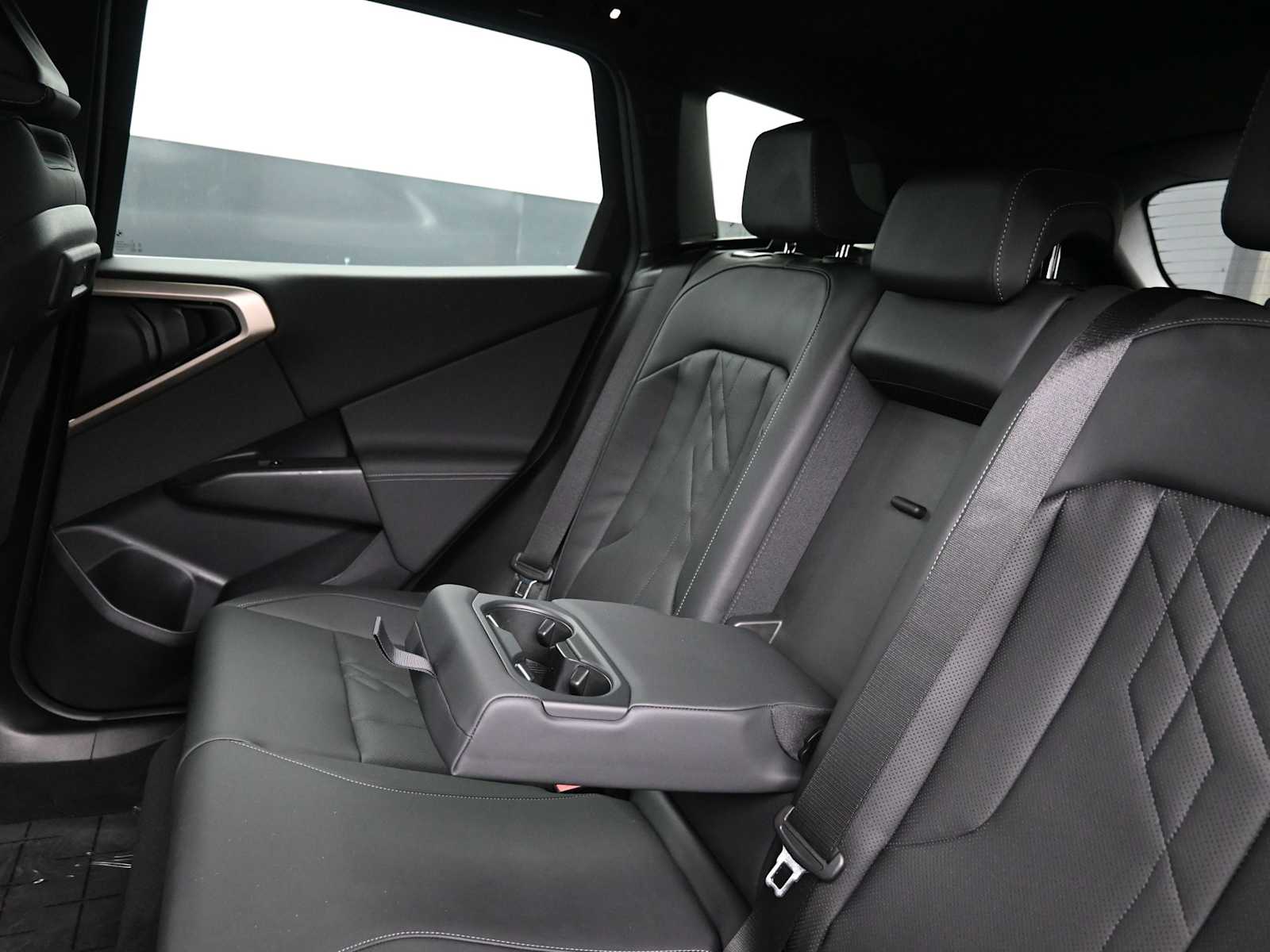 Thumbnail: 2025 BMW X3 - 14