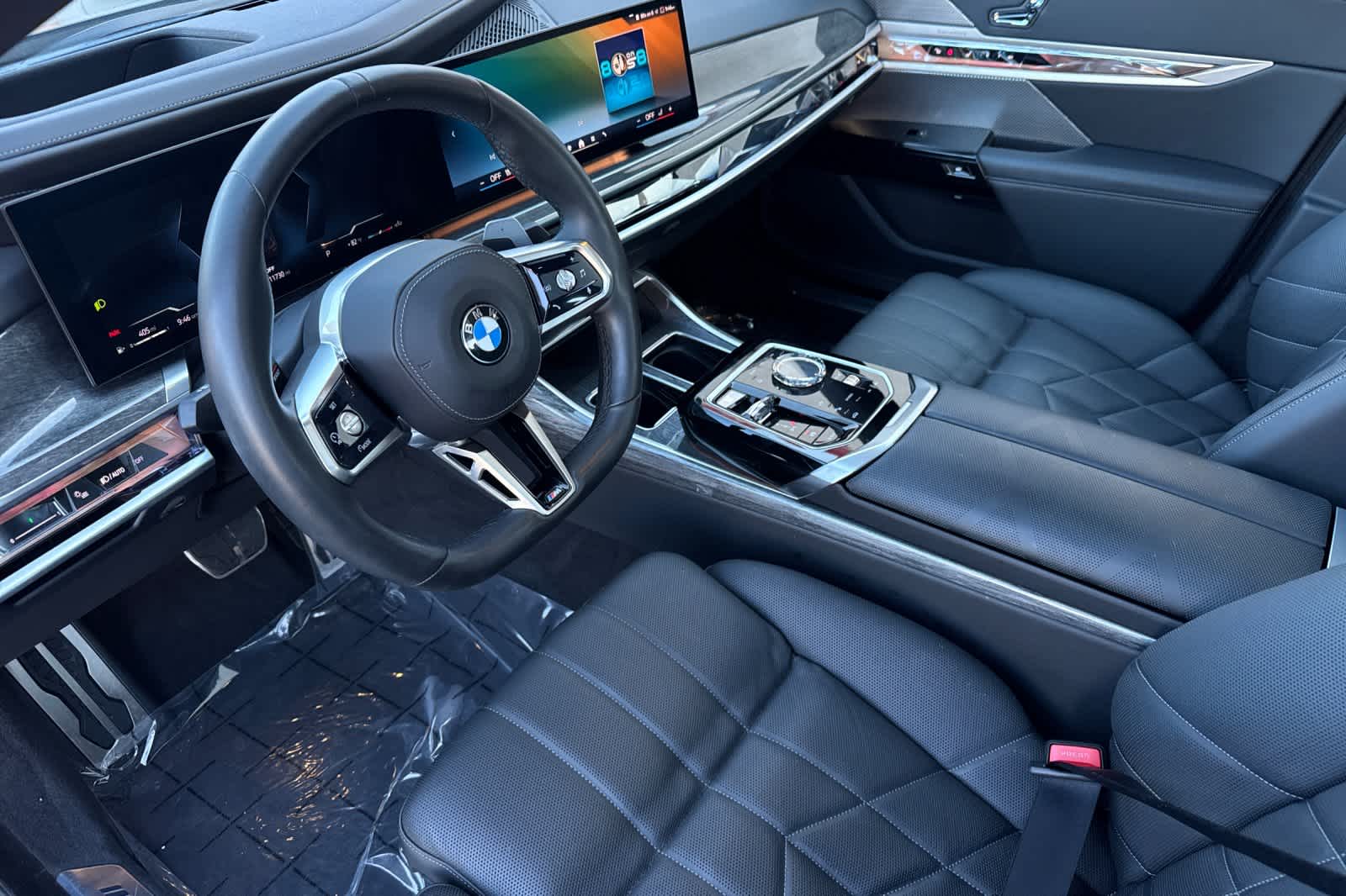 Thumbnail: 2023 BMW 7 Series - 11