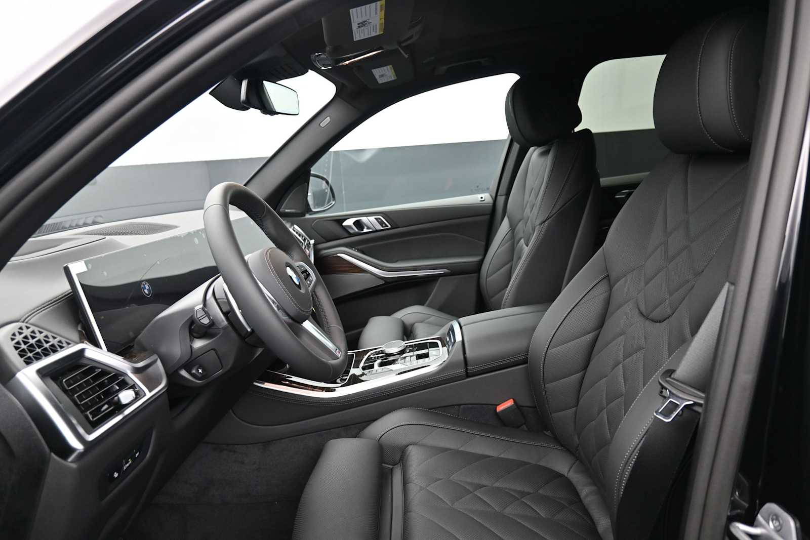 Thumbnail: 2026 BMW X5 - 10