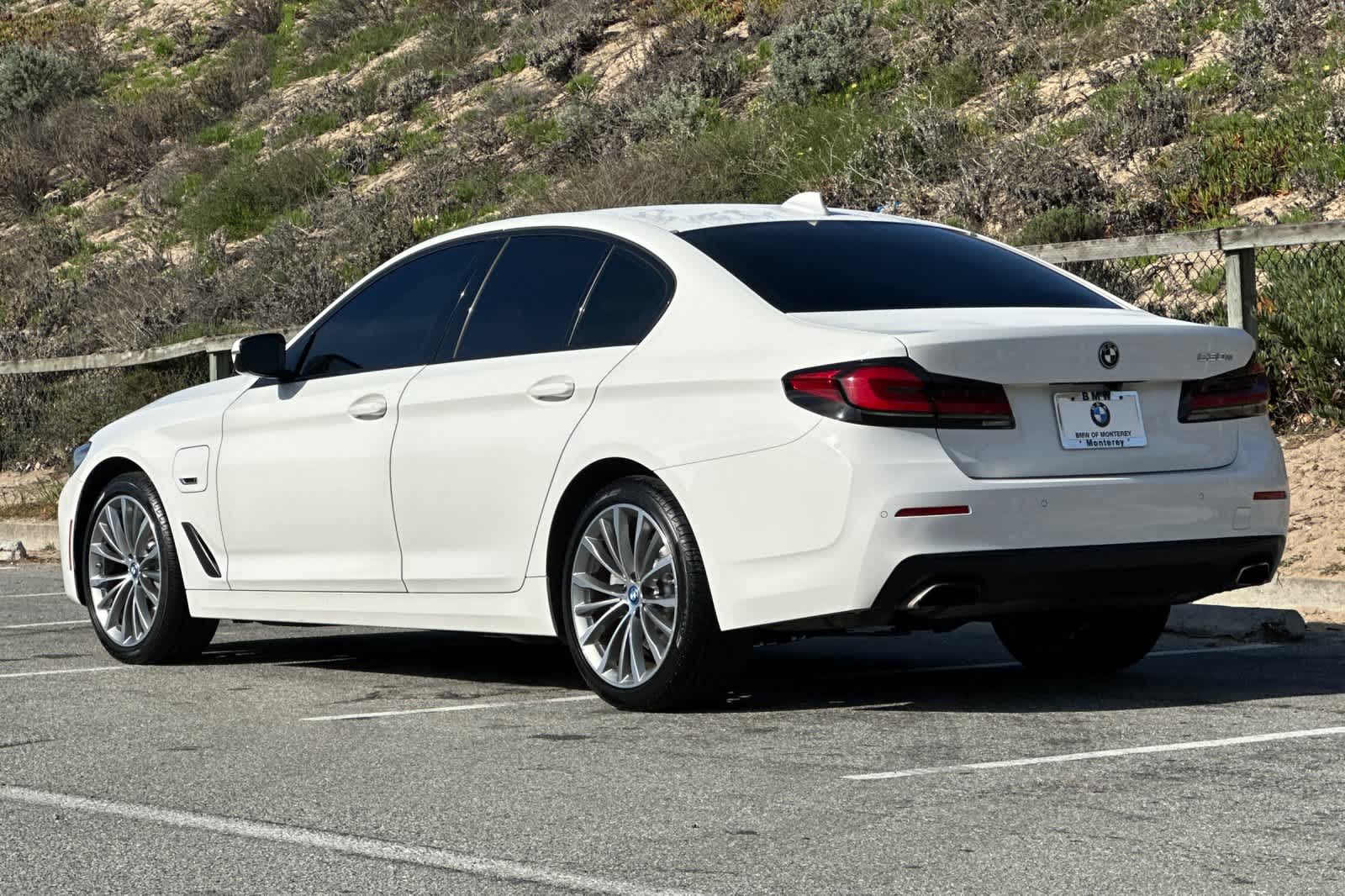 Thumbnail: 2023 BMW 5 Series - 8