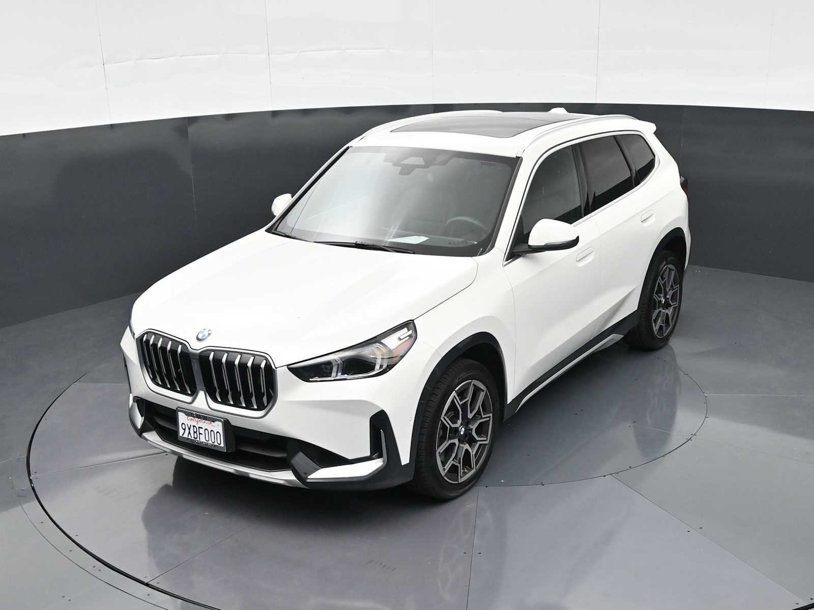 2026 BMW X1 28i - Photo 17