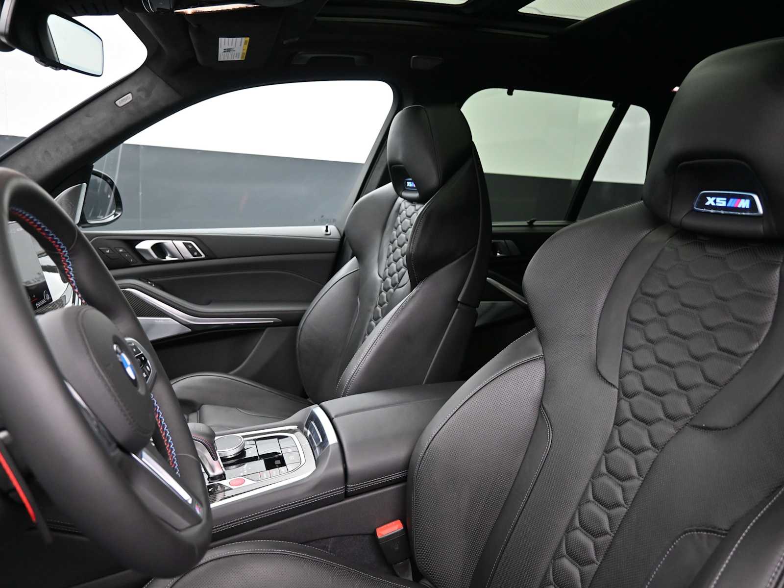 Thumbnail: 2026 BMW X5 - 11