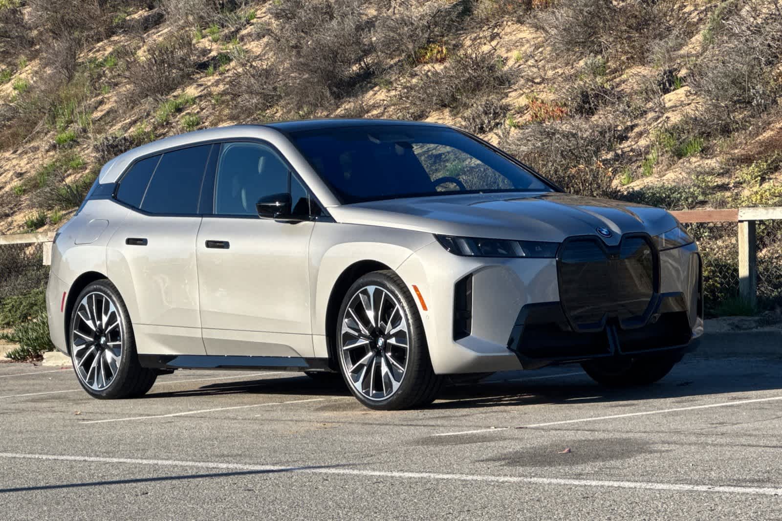 Thumbnail: 2026 BMW iX - 9