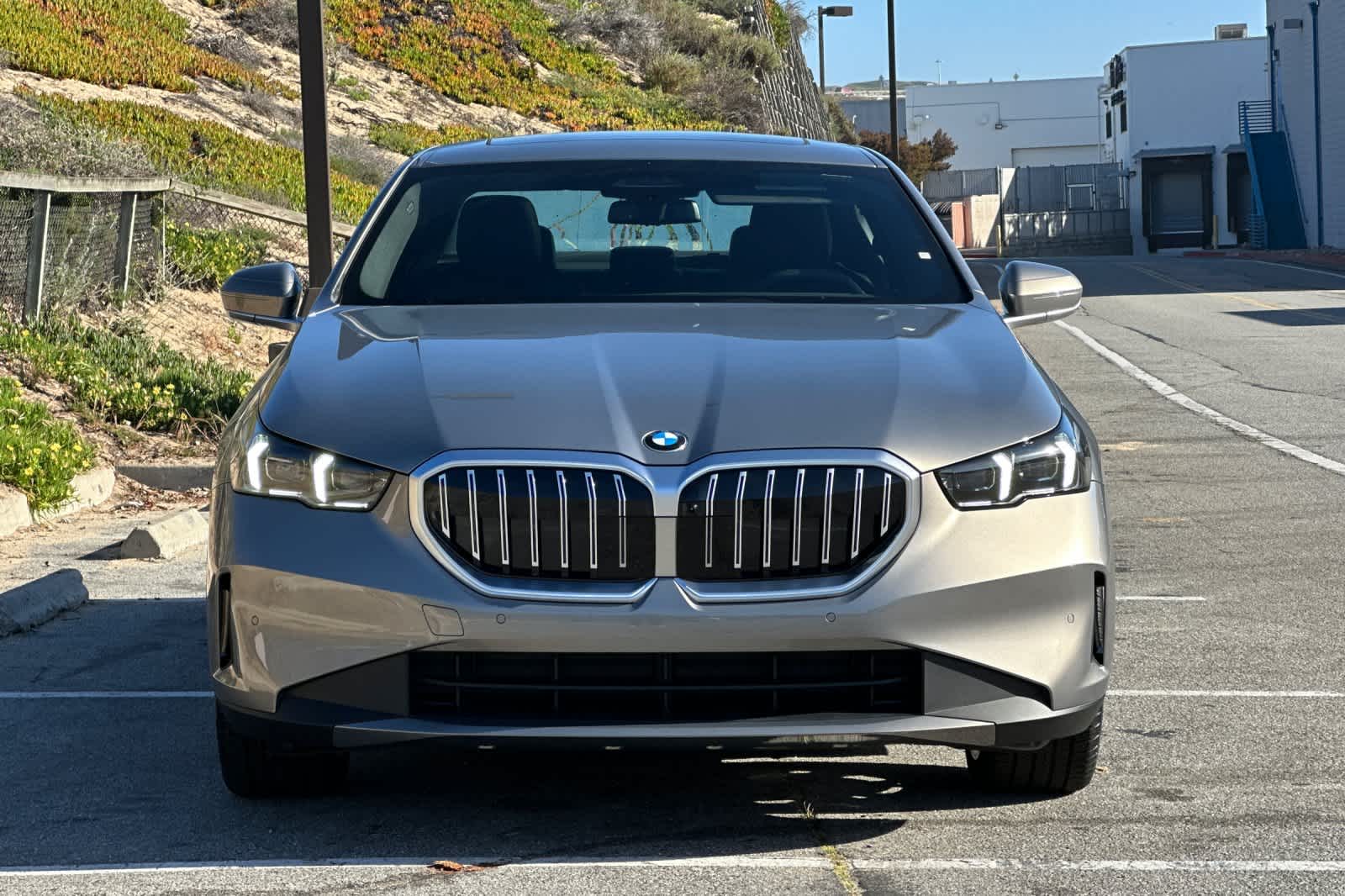 Thumbnail: 2026 BMW 5 Series - 10