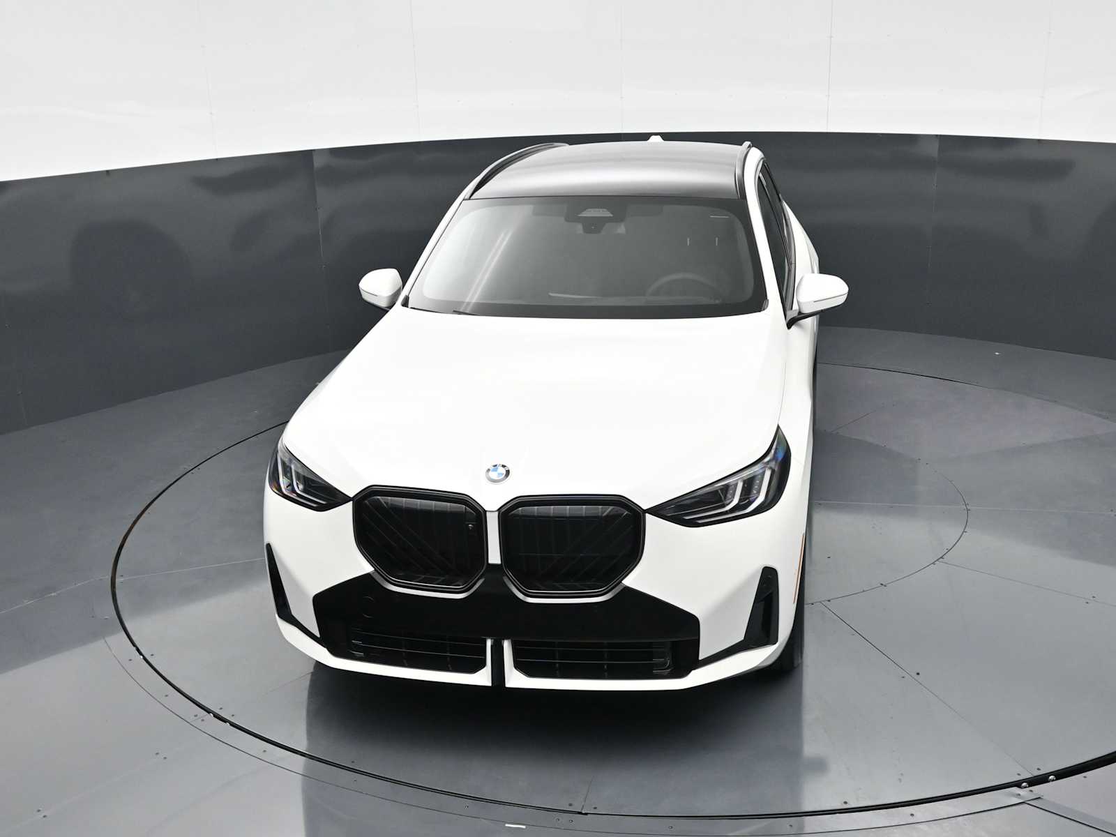 Thumbnail: 2026 BMW X3 - 18