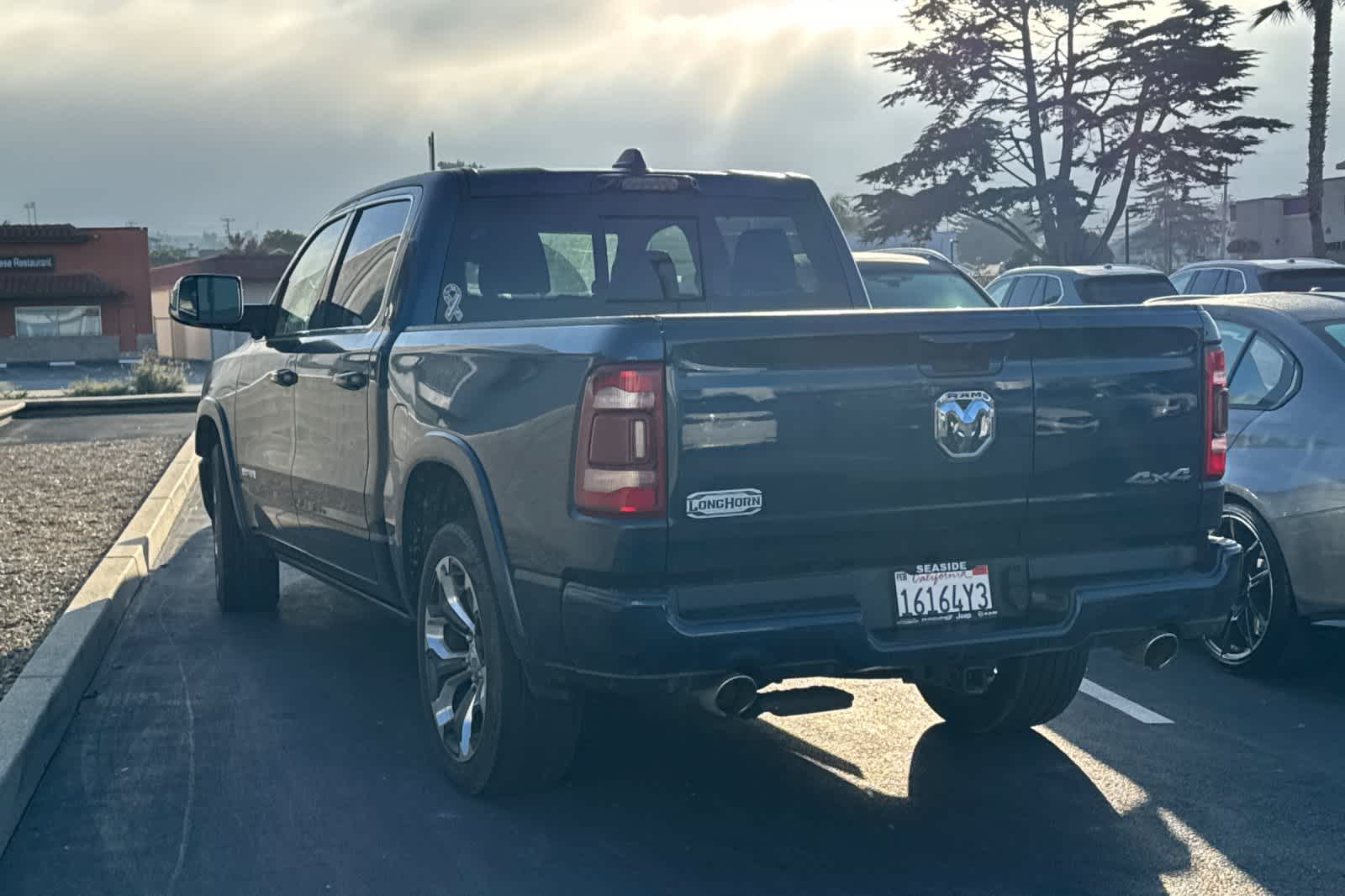 2023 Ram 1500 Longhorn photo 3