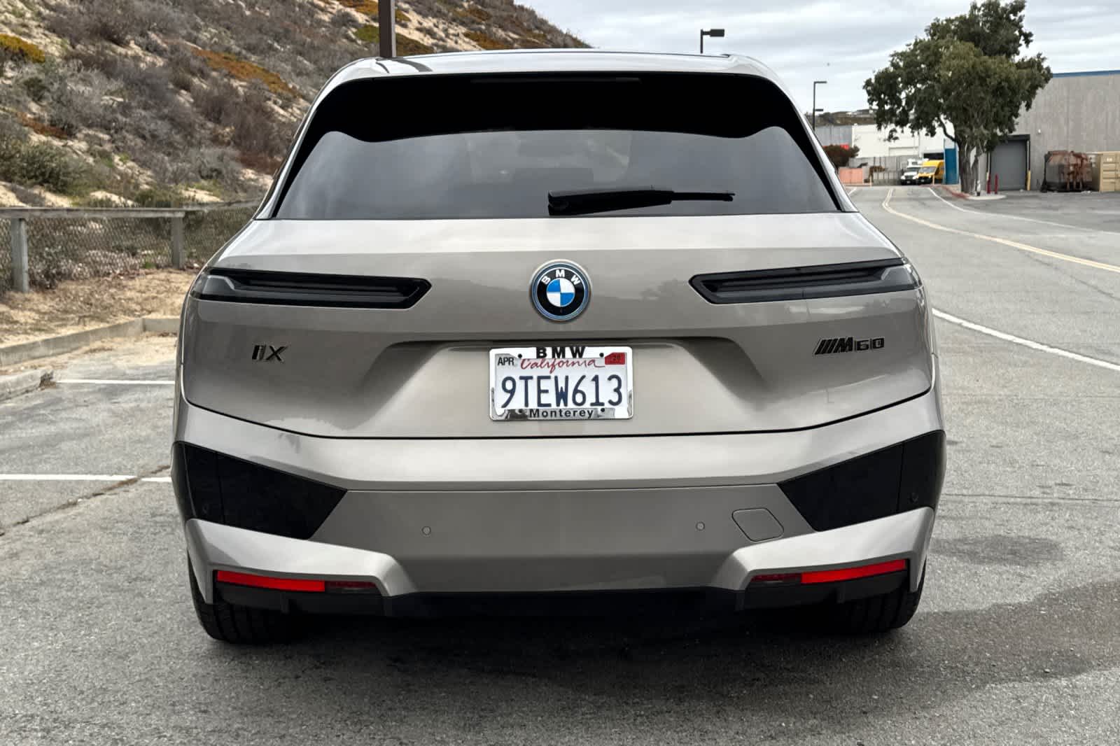 Thumbnail: 2025 BMW iX - 8