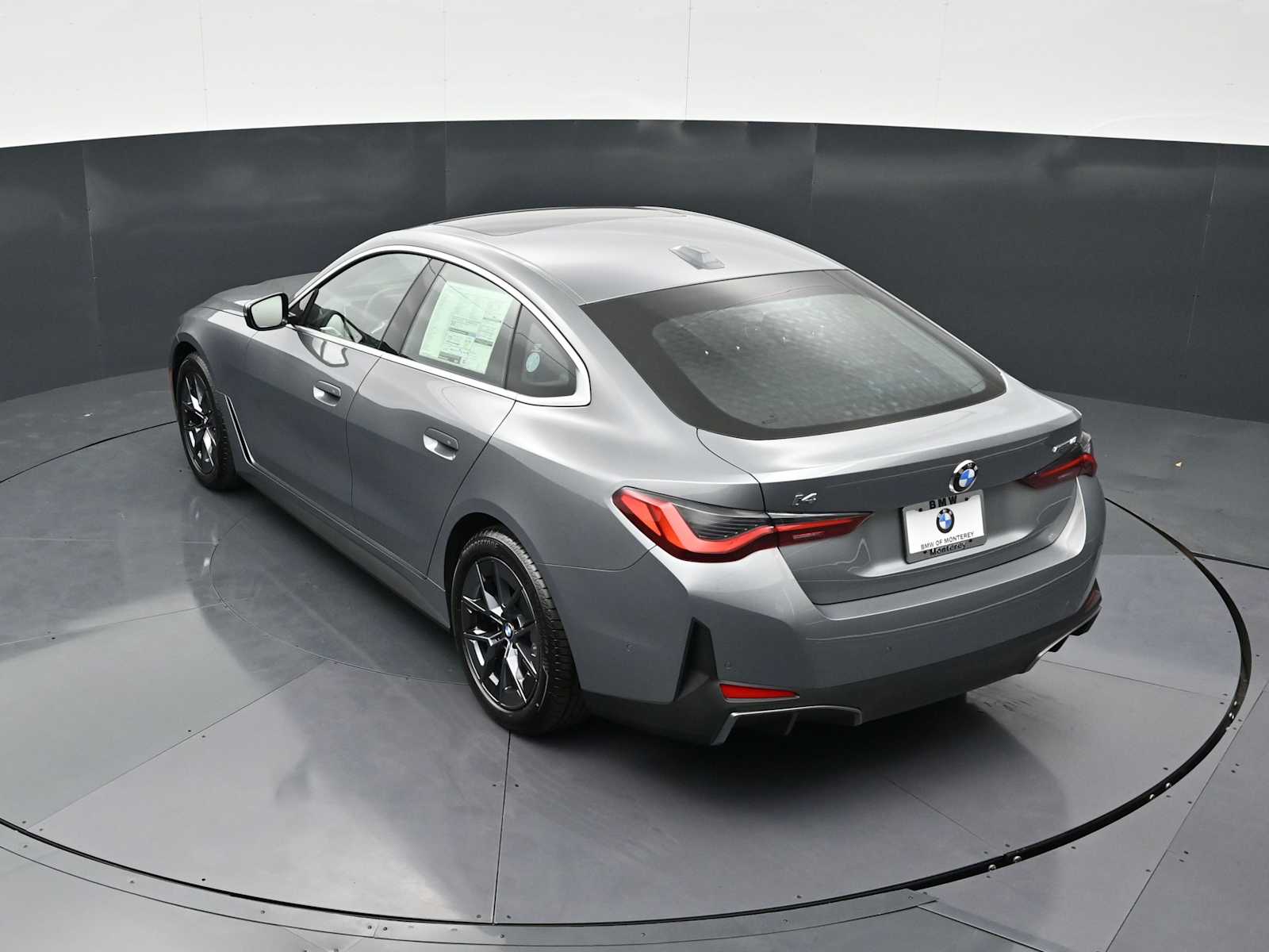 Thumbnail: 2026 BMW i4 - 23