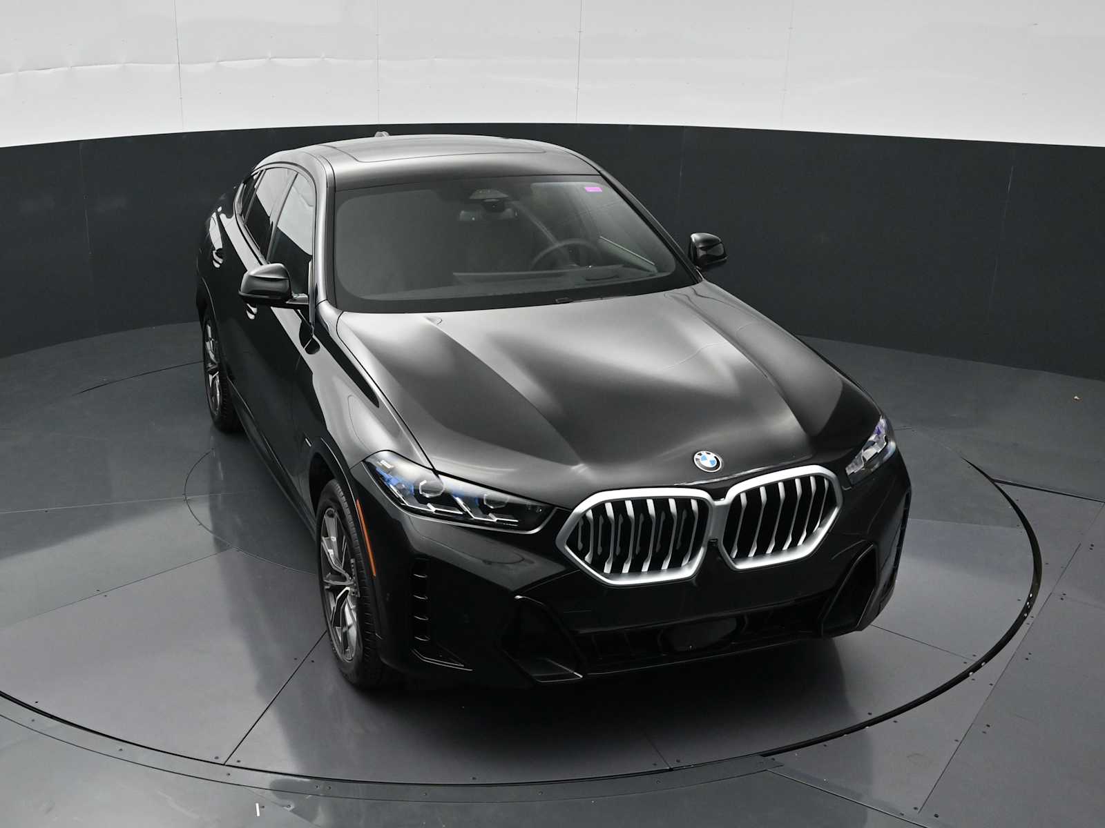 2026 BMW X6 40i - Photo 18