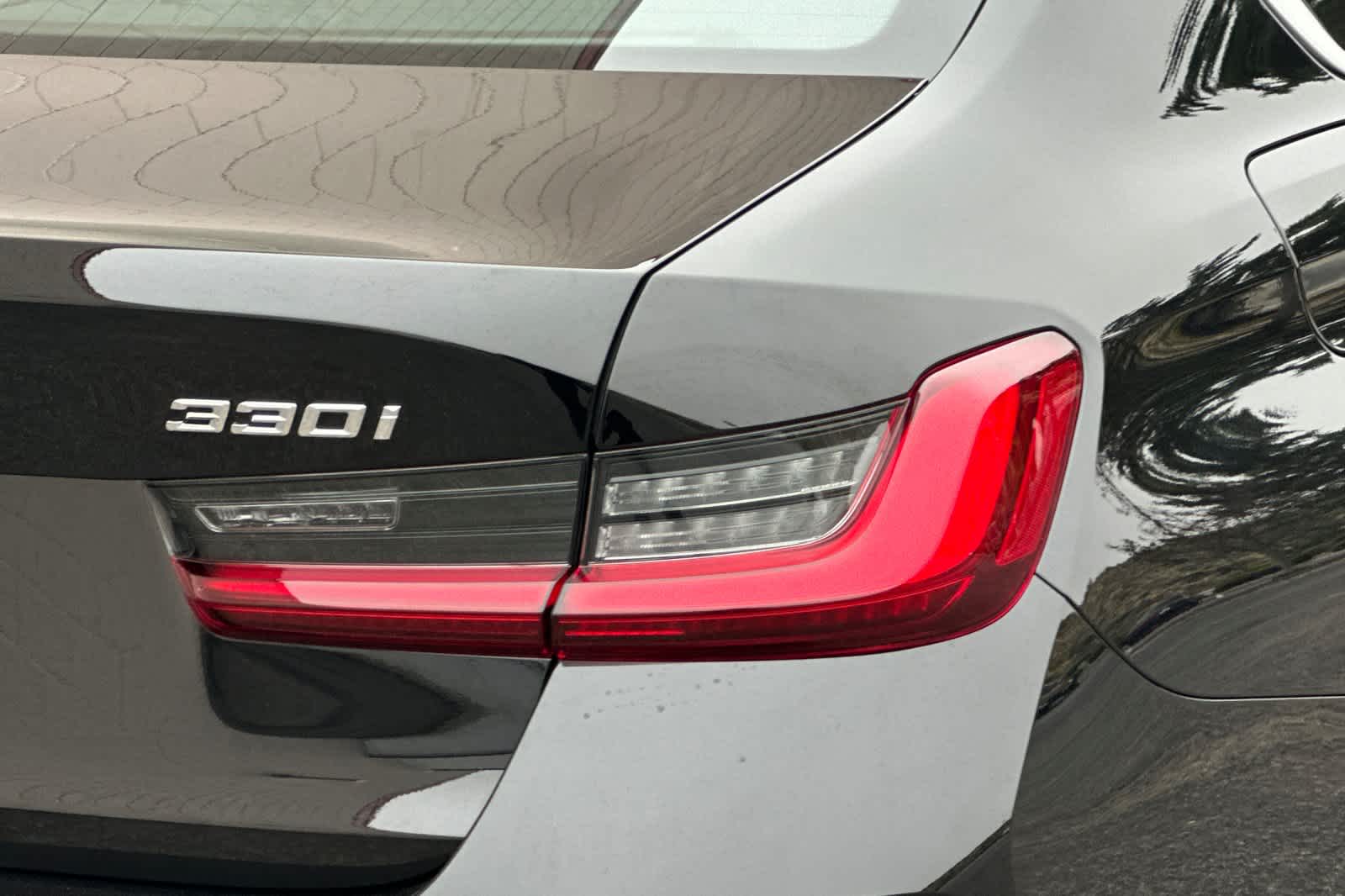 Thumbnail: 2025 BMW 3 Series - 29