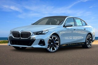 2026 BMW 550e xDrive Sedan