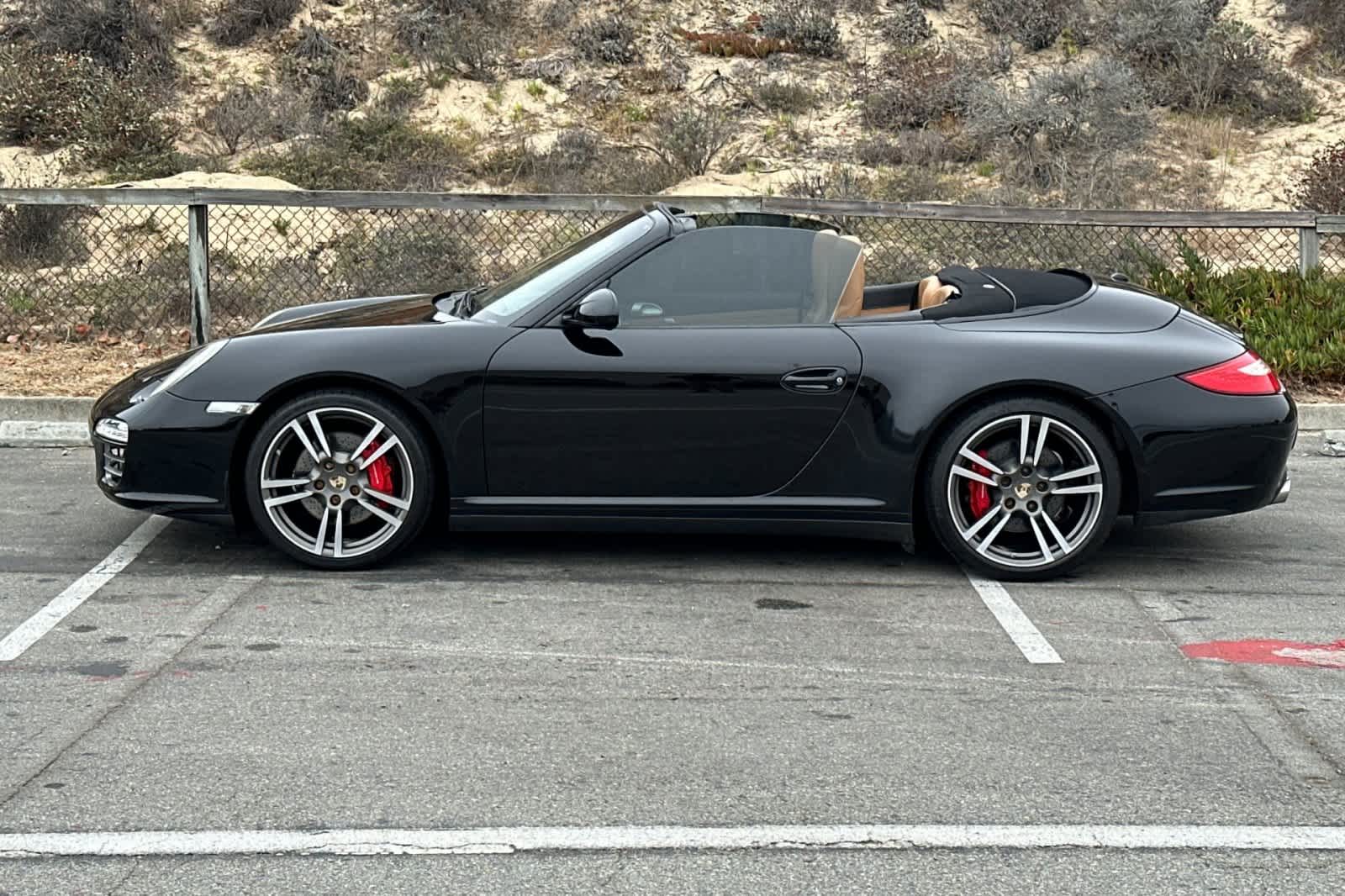 2012 Porsche 911 Carrera 4S 5