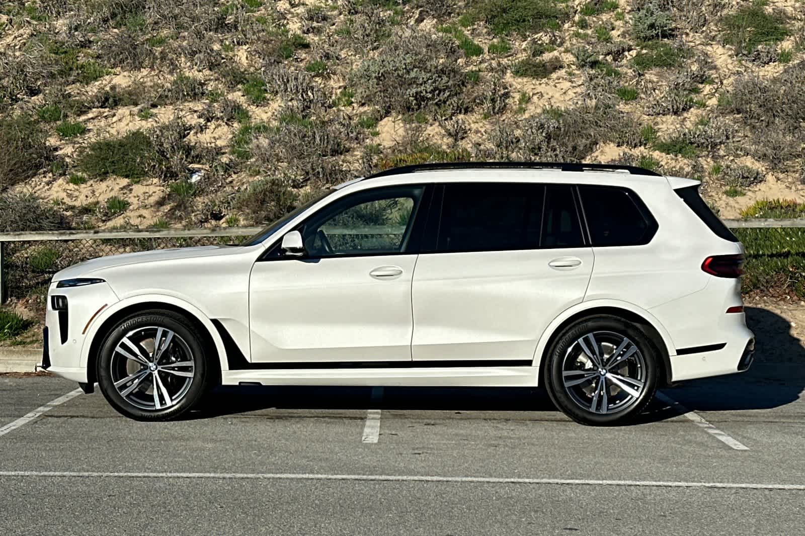 Thumbnail: 2025 BMW X7 - 9