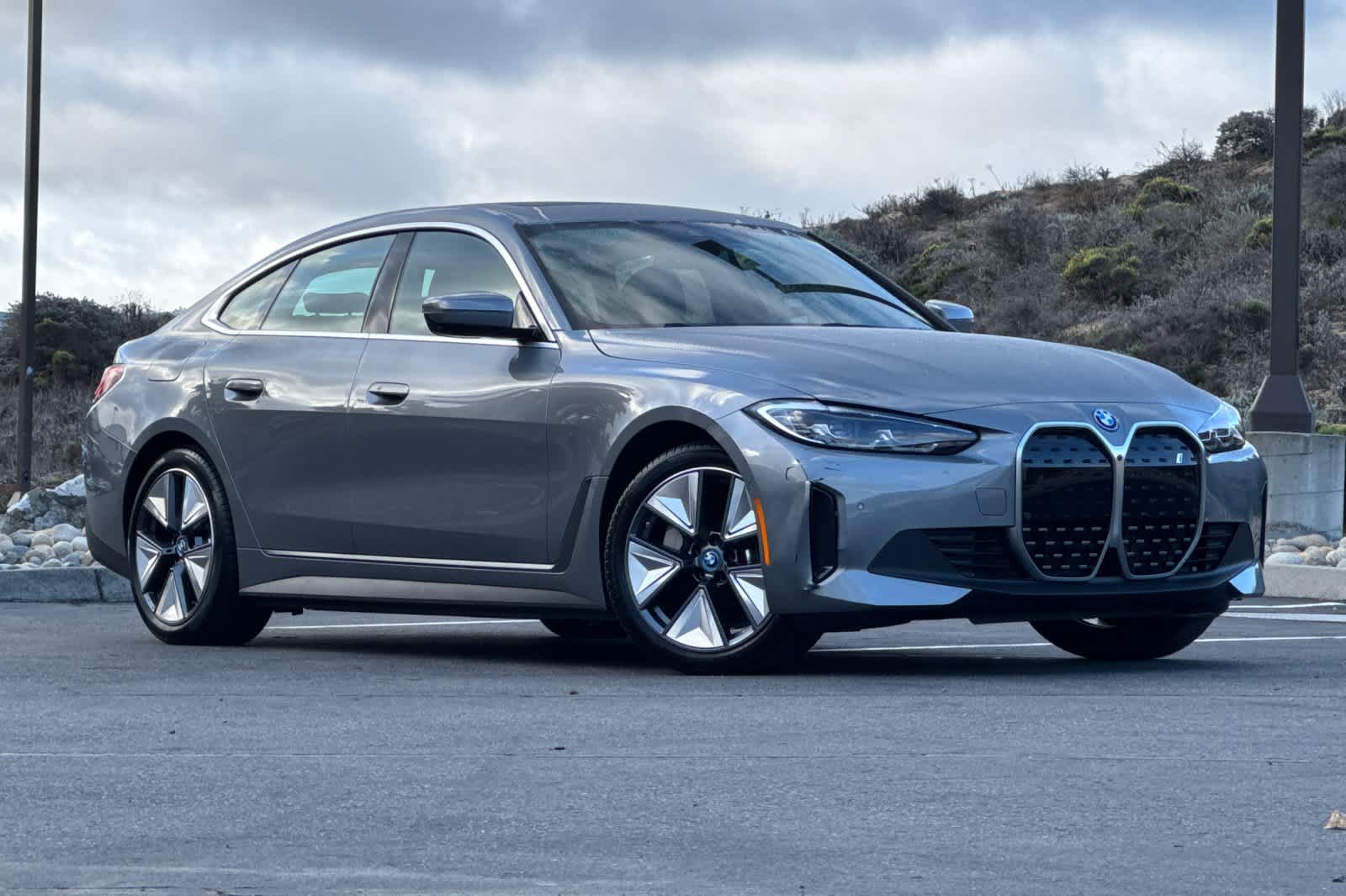 Thumbnail: 2023 BMW i4 - 6