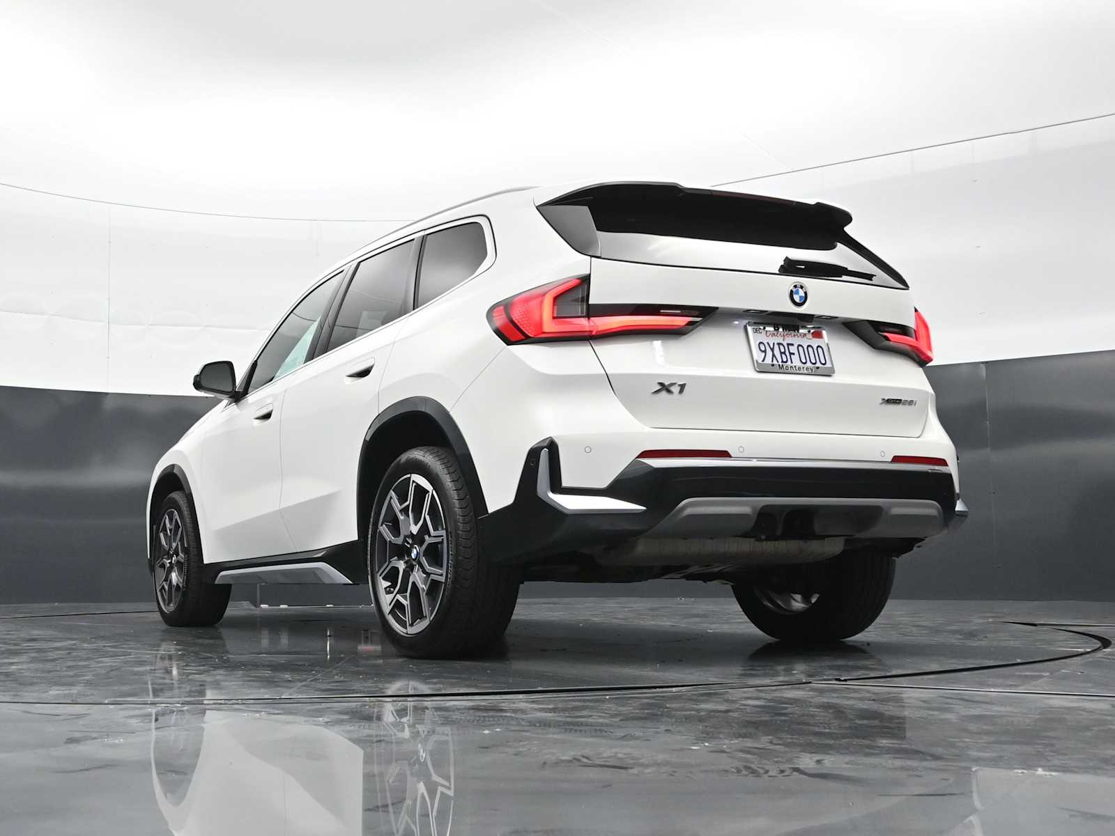 2026 BMW X1 28i - Photo 31