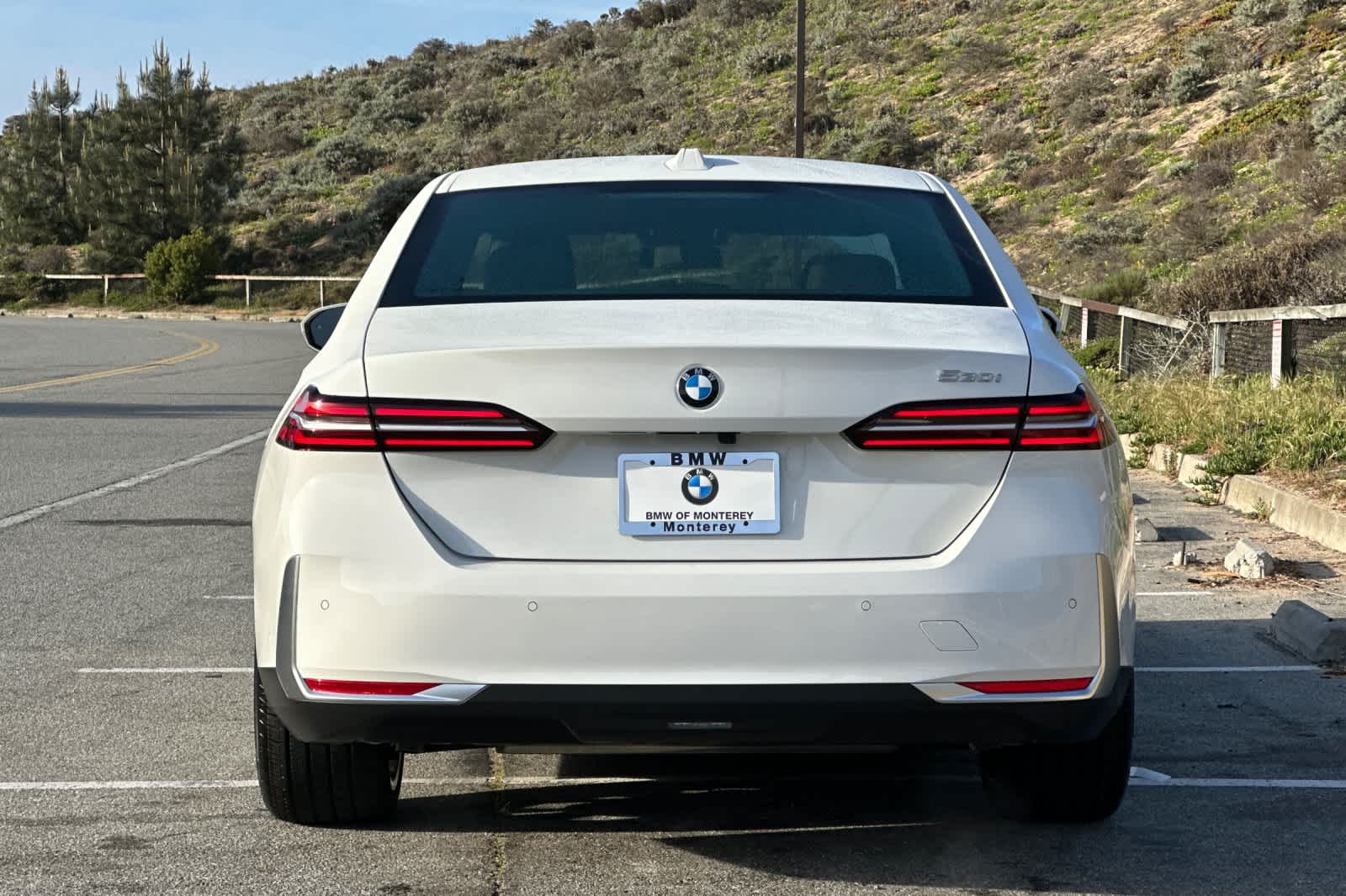 Thumbnail: 2026 BMW 5 Series - 7