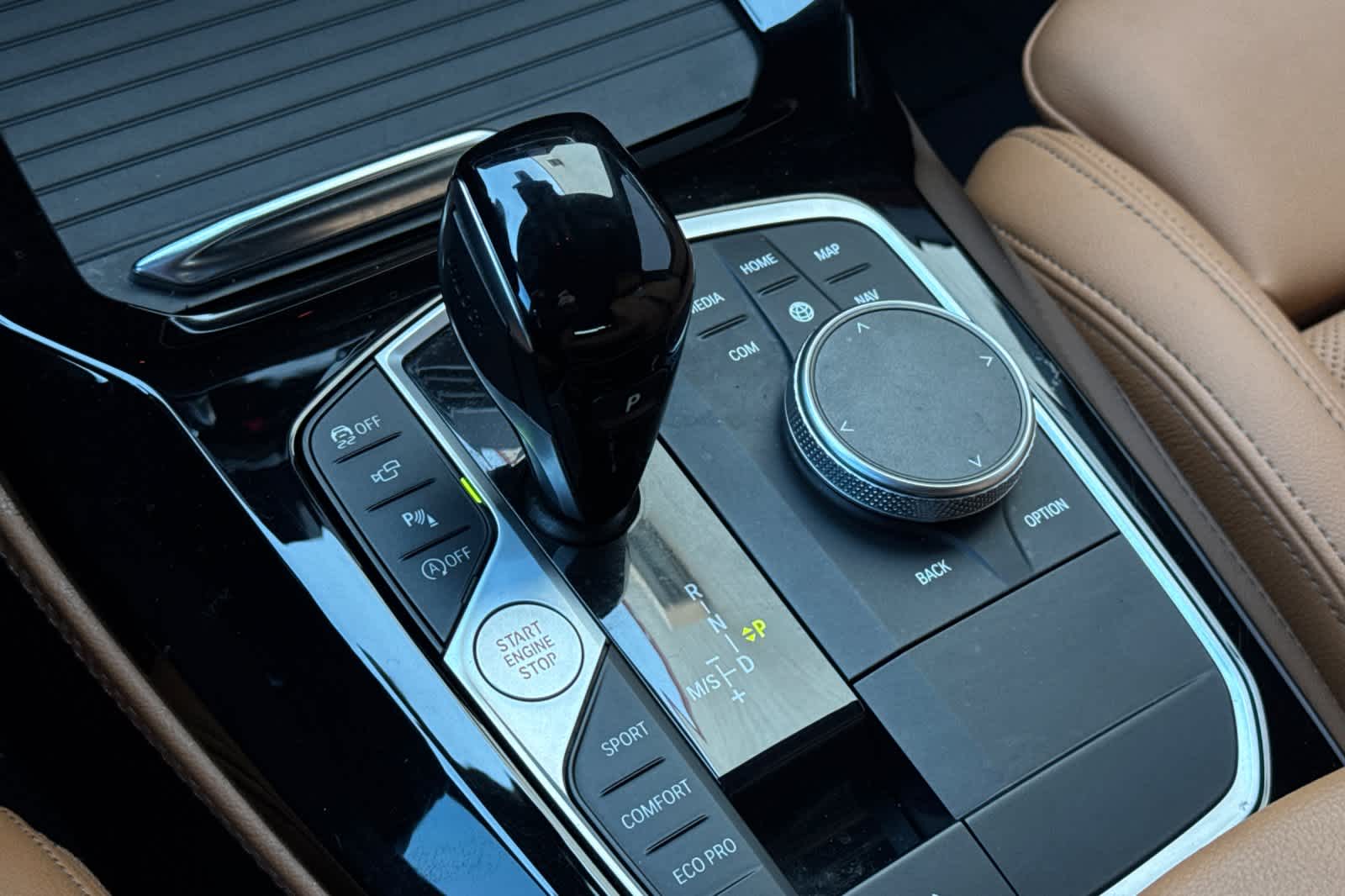 Thumbnail: 2024 BMW X4 - 23