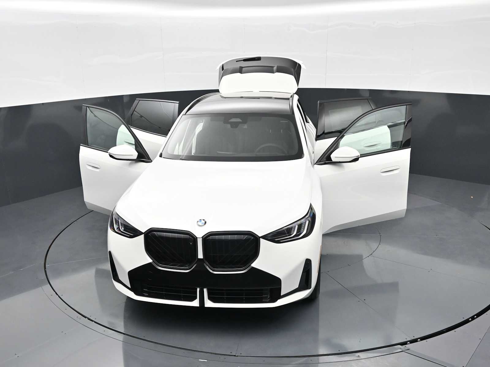 Thumbnail: 2026 BMW X3 - 33