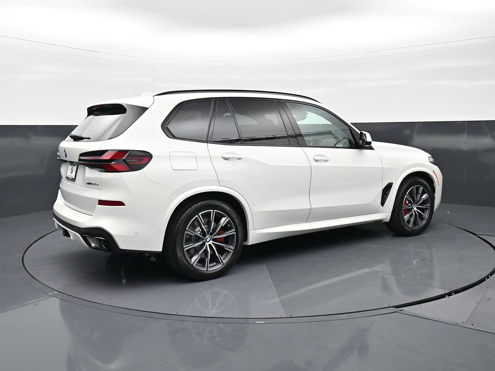 Thumbnail: 2026 BMW X5 - 5