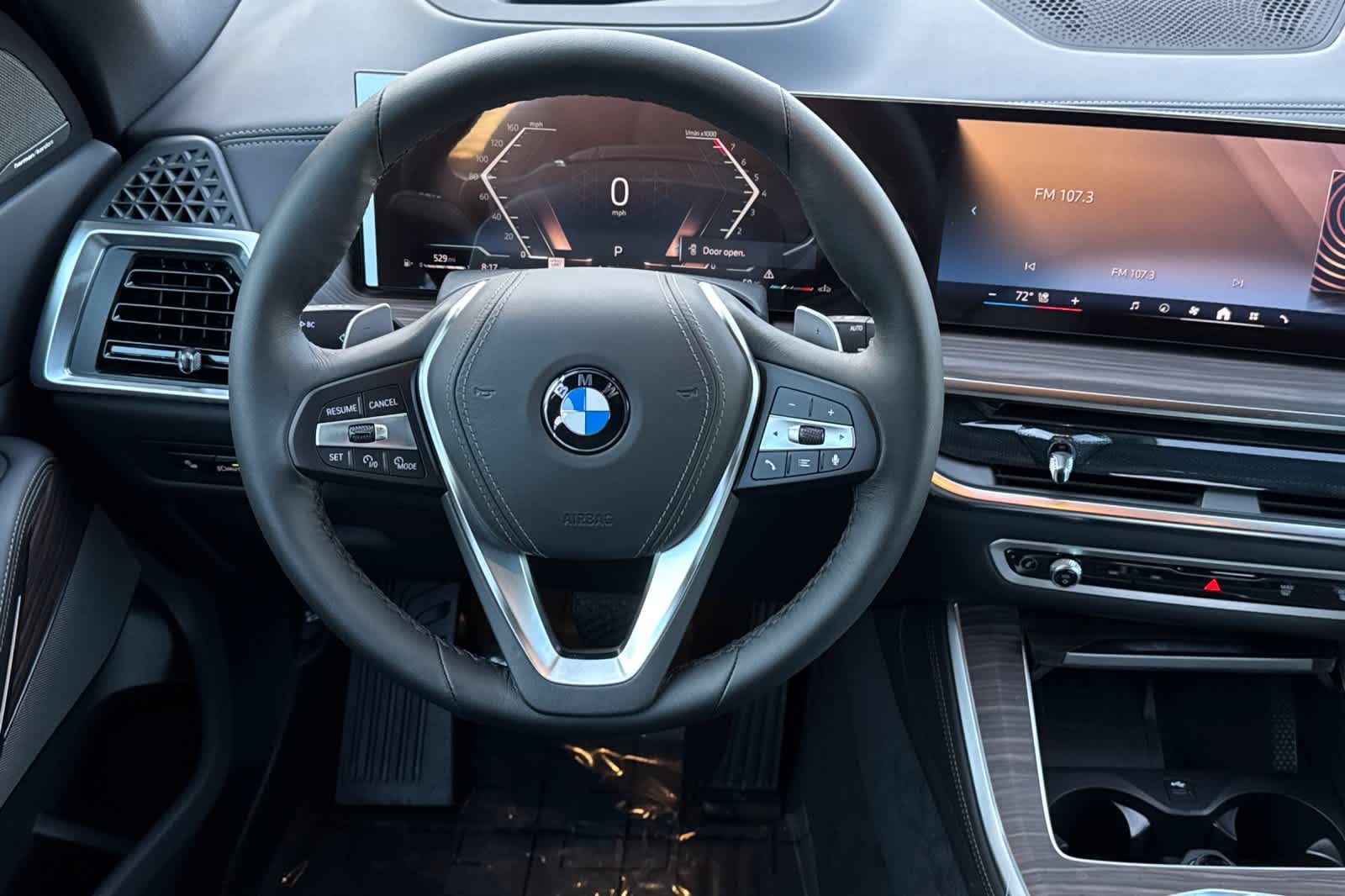 Thumbnail: 2026 BMW X5 - 15