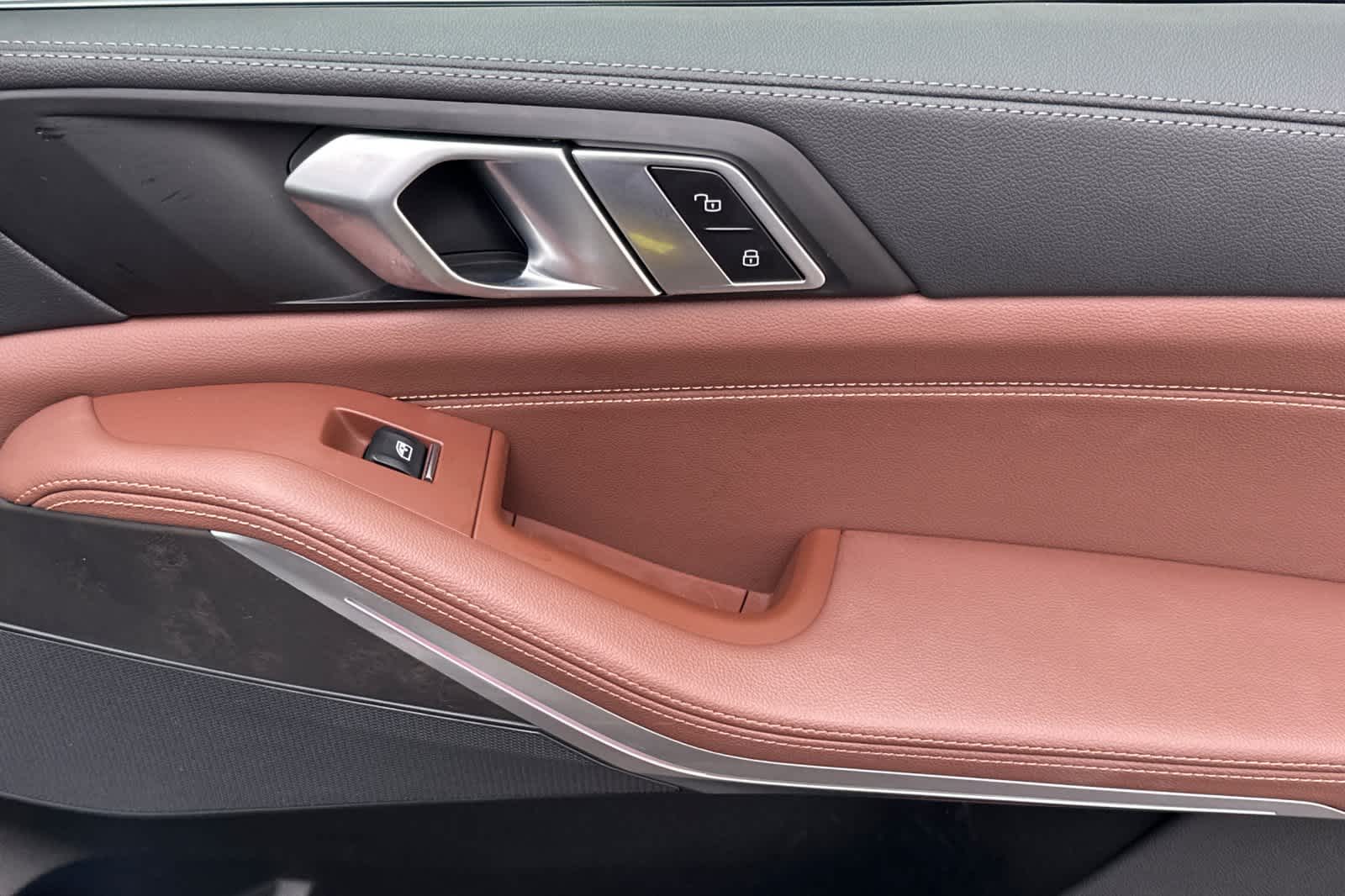 Thumbnail: 2022 BMW X5 - 18