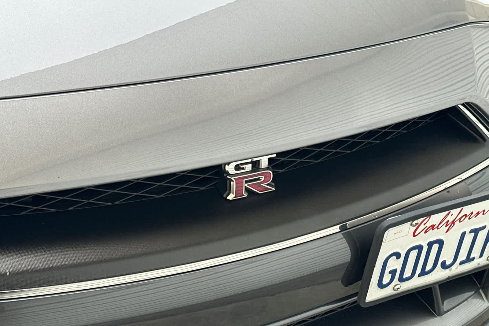 2013 Nissan GT-R Black Edition 9