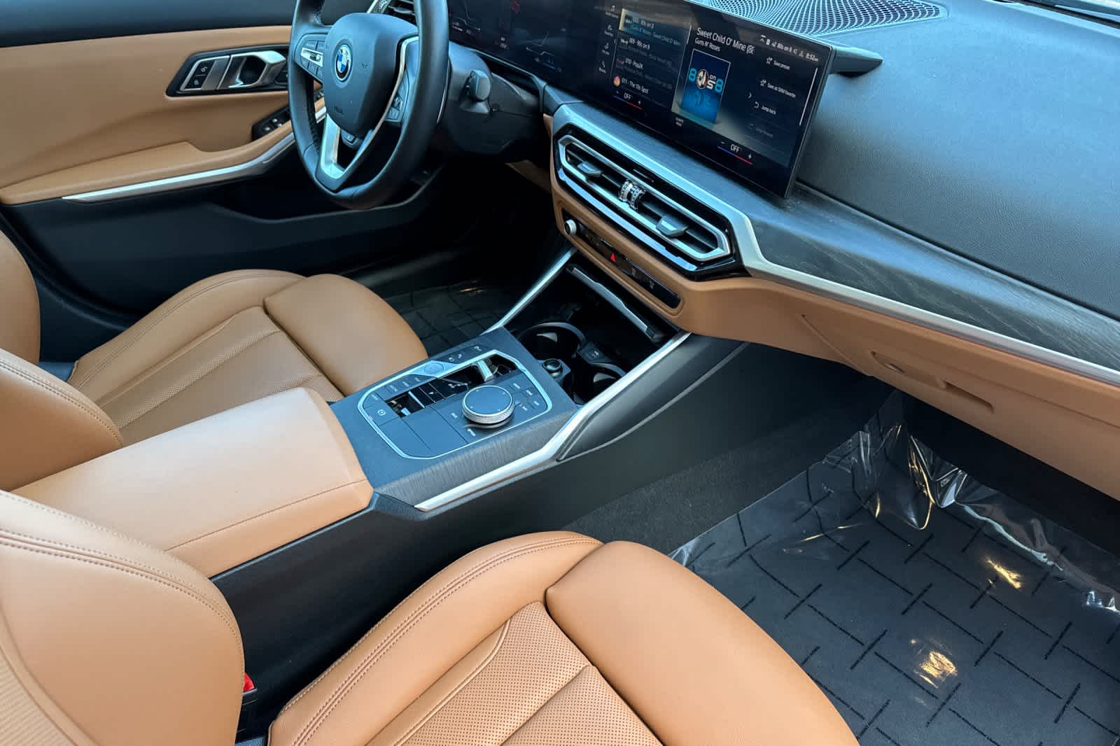 Thumbnail: 2023 BMW 3 Series - 18