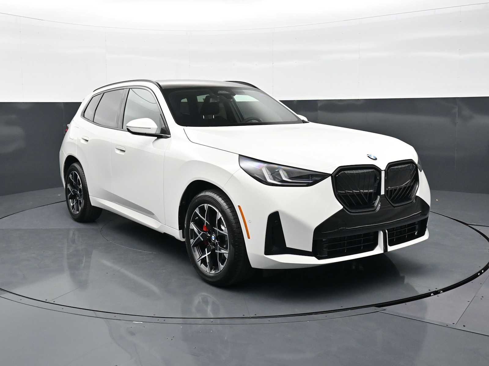 Thumbnail: 2026 BMW X3 - 3