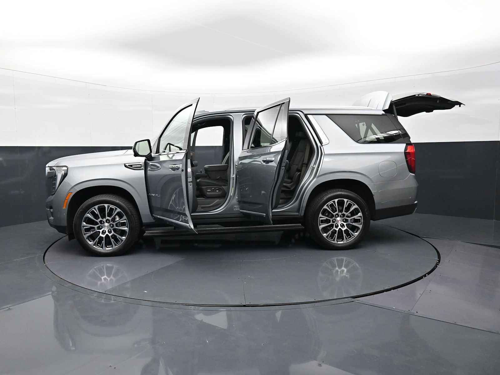 Thumbnail: 2025 GMC Yukon - 36
