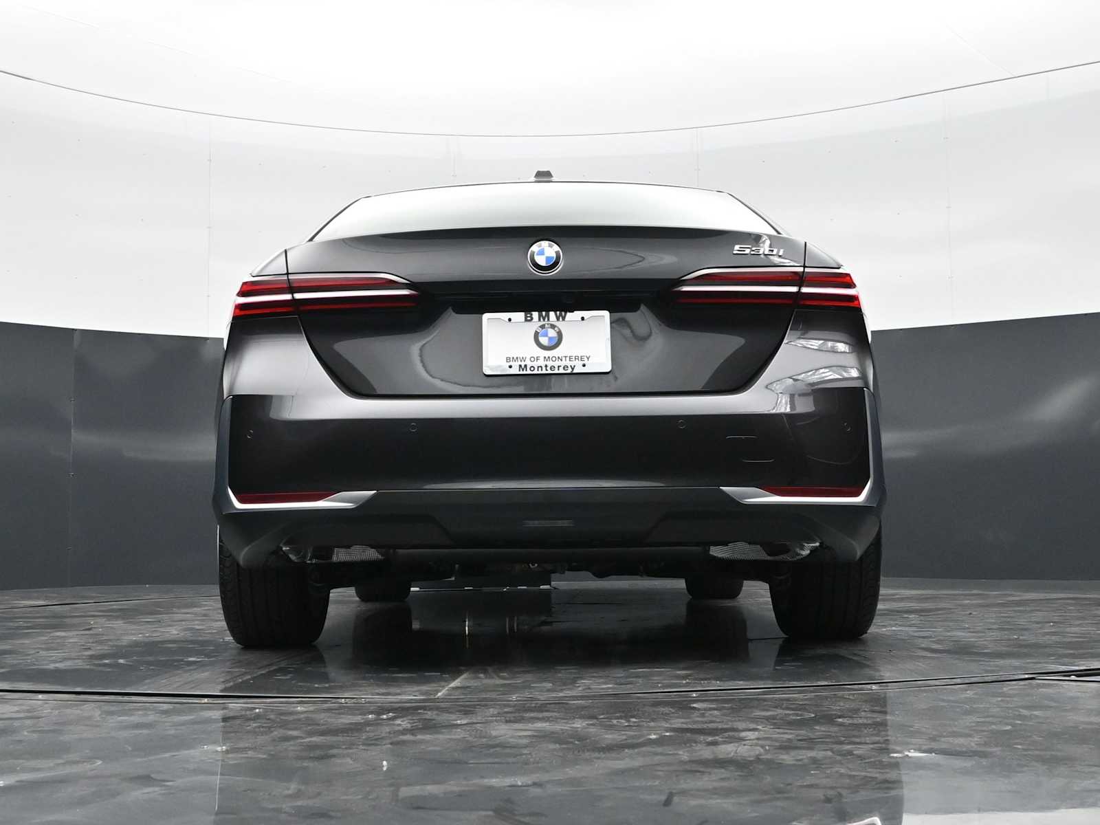 Thumbnail: 2026 BMW 5 Series - 30
