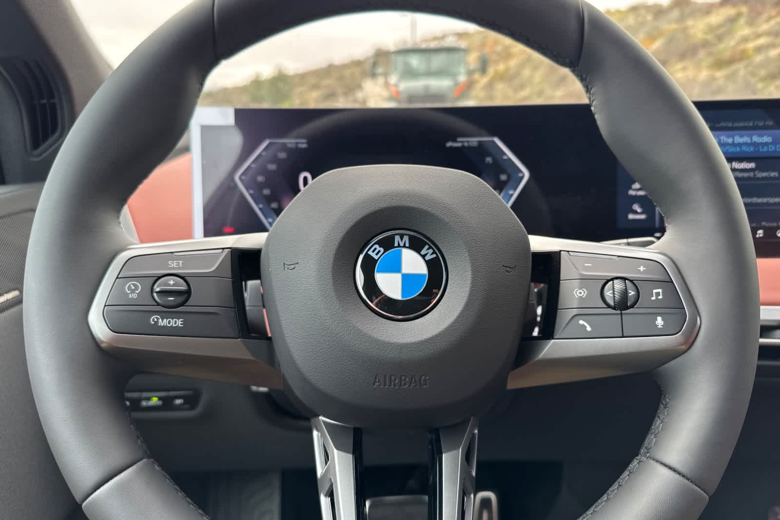 Thumbnail: 2026 BMW iX - 28