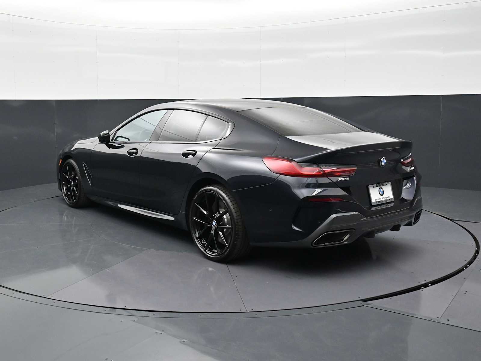 2026 BMW 8 Series 840i - Photo 7