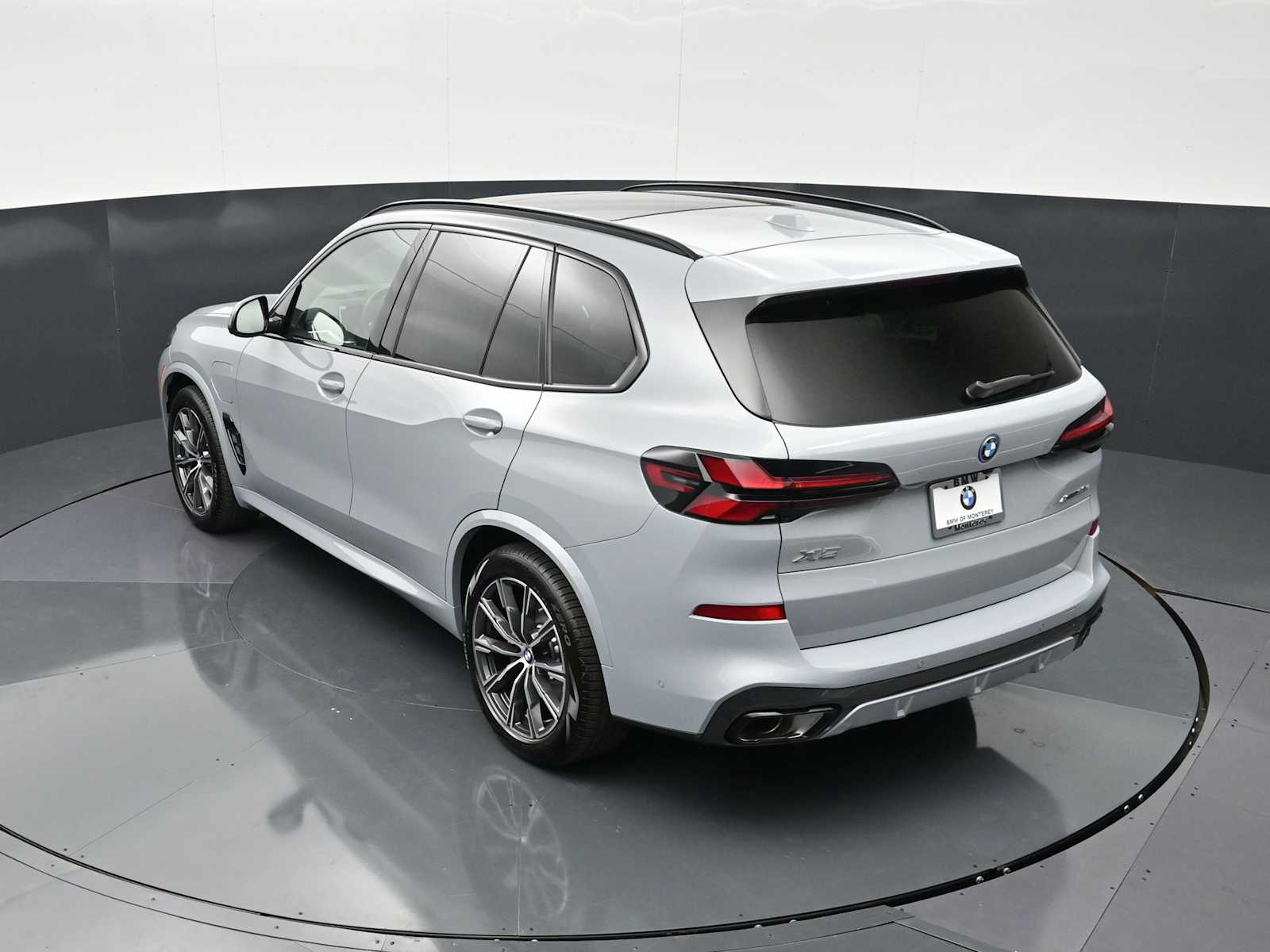Thumbnail: 2026 BMW X5 - 22