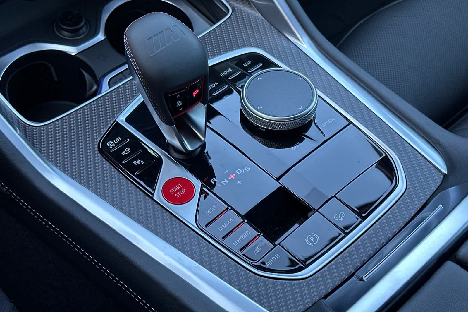 Thumbnail: 2026 BMW XM - 24