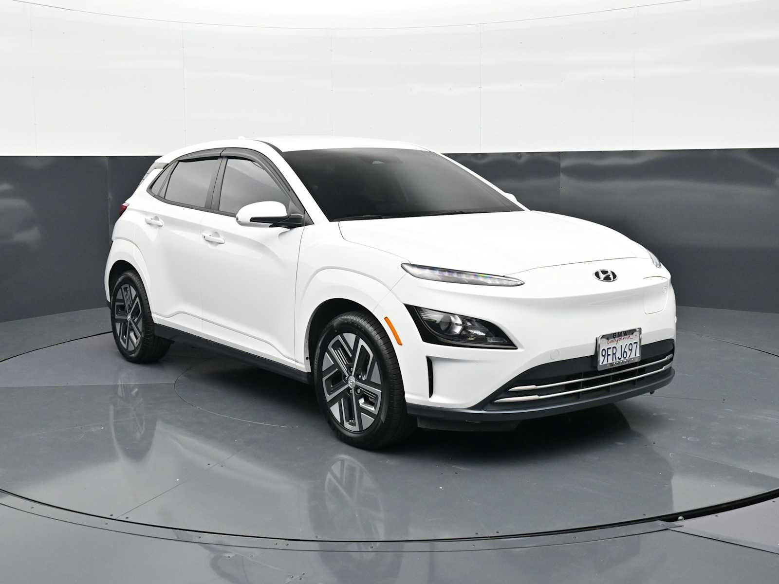Thumbnail: 2023 Hyundai Kona - 2