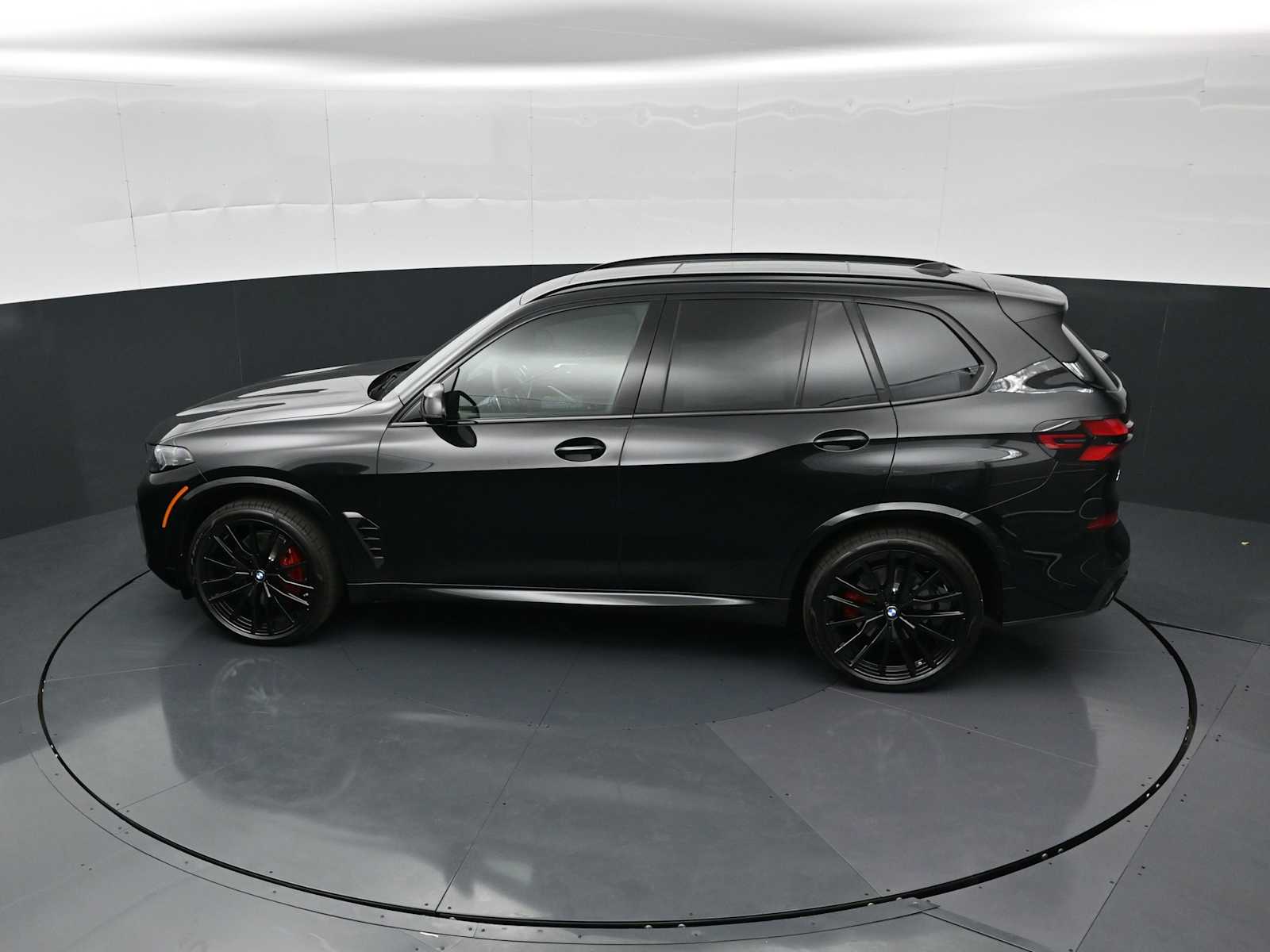 Thumbnail: 2026 BMW X5 - 24