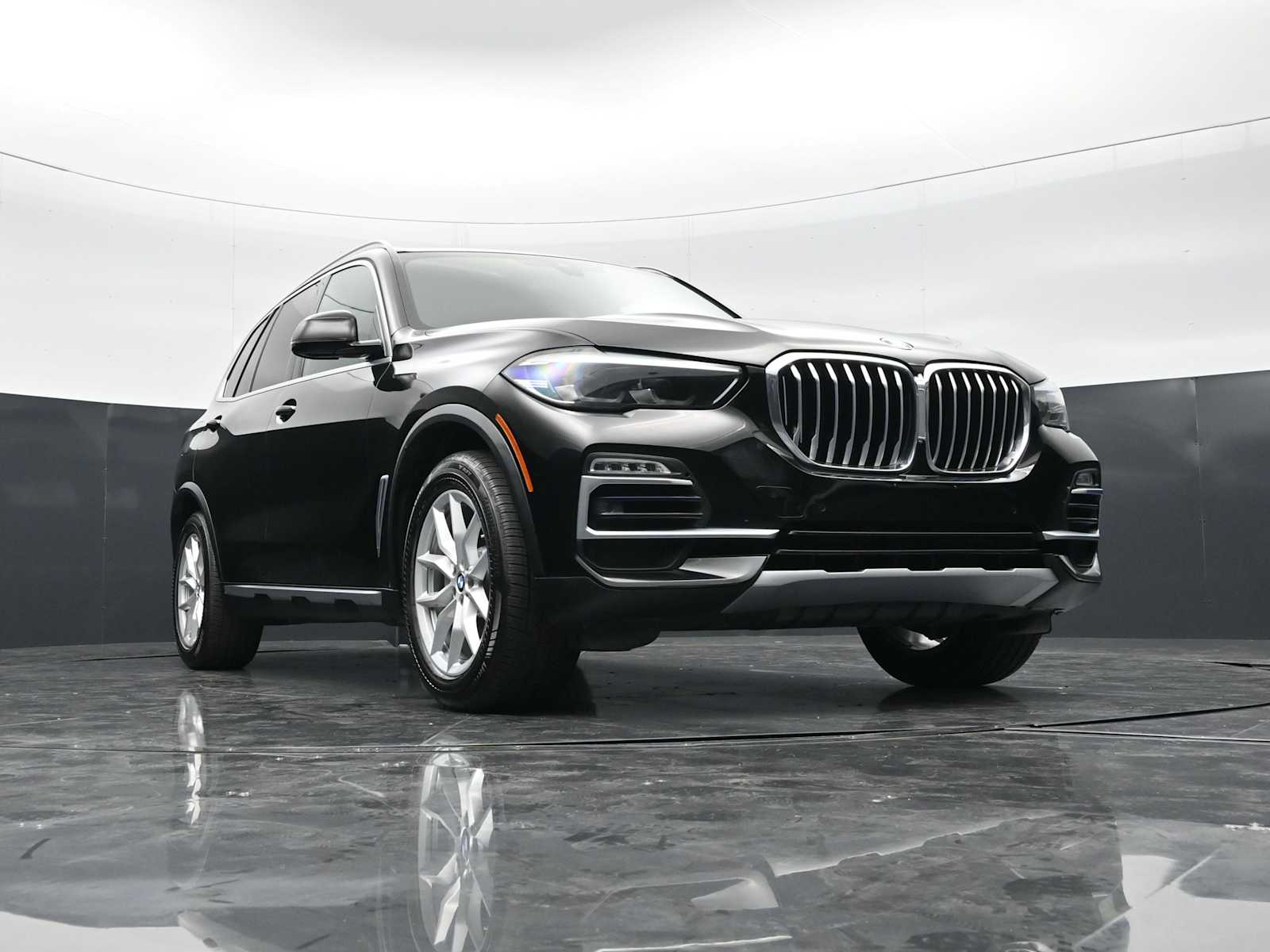 Thumbnail: 2020 BMW X5 - 27