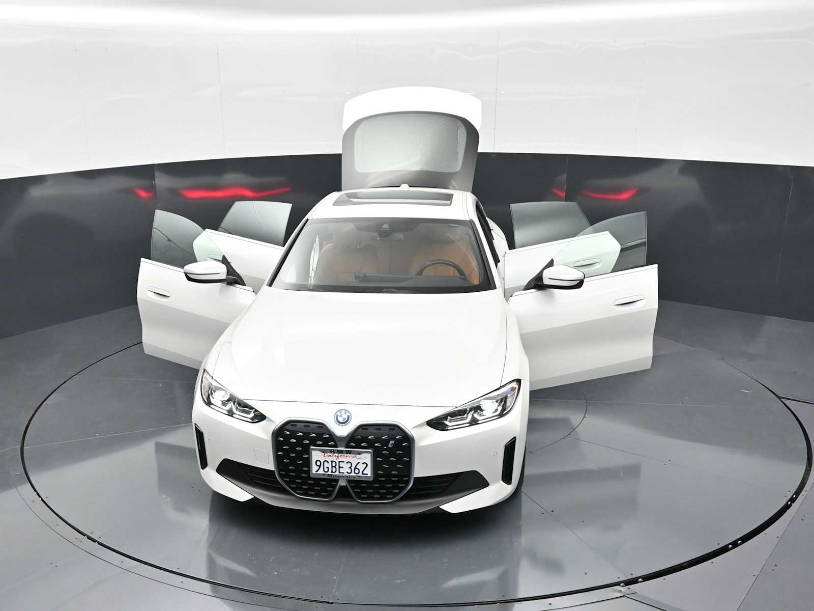 Thumbnail: 2023 BMW i4 - 33