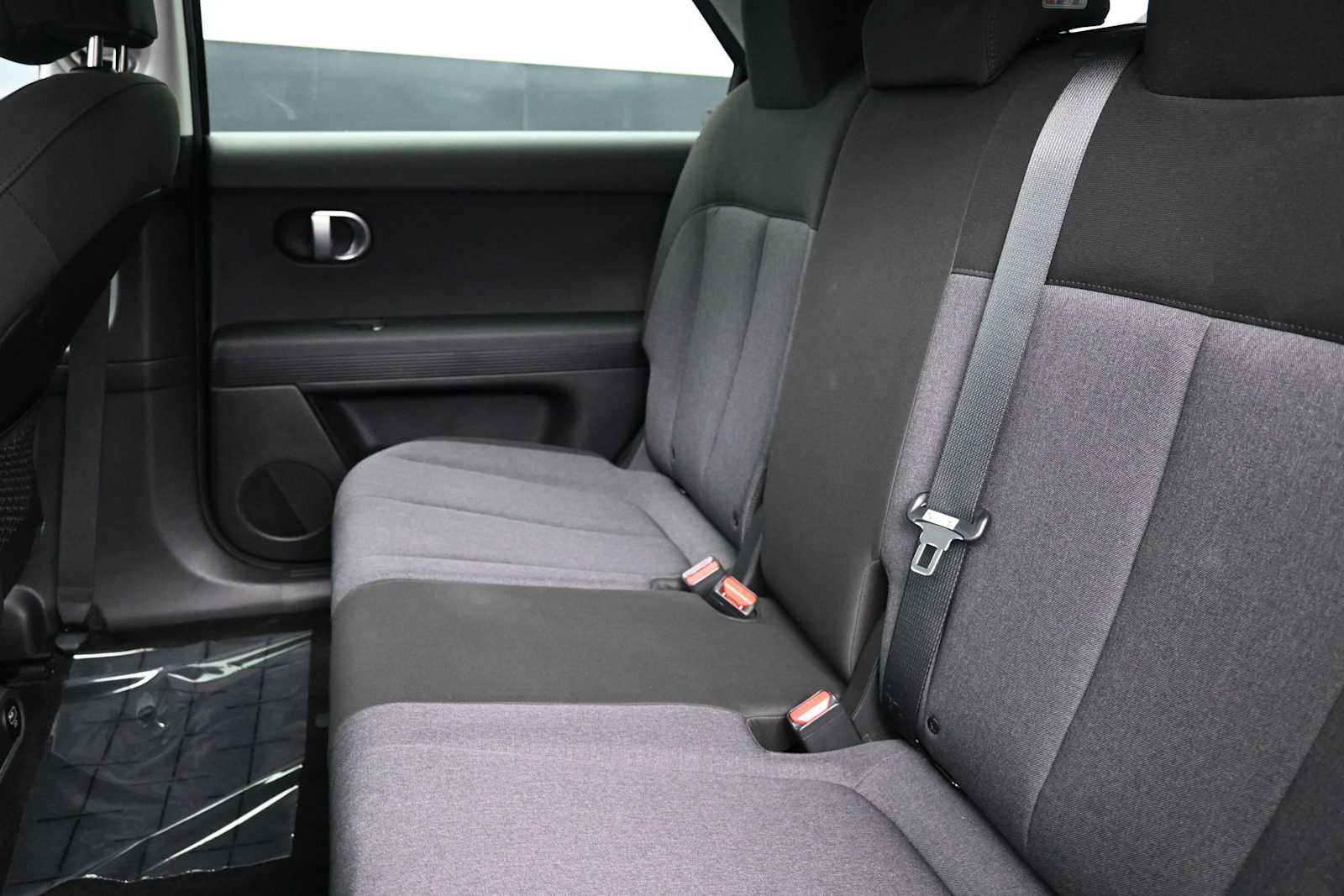 2024 Hyundai IONIQ 5 SE - Photo 20