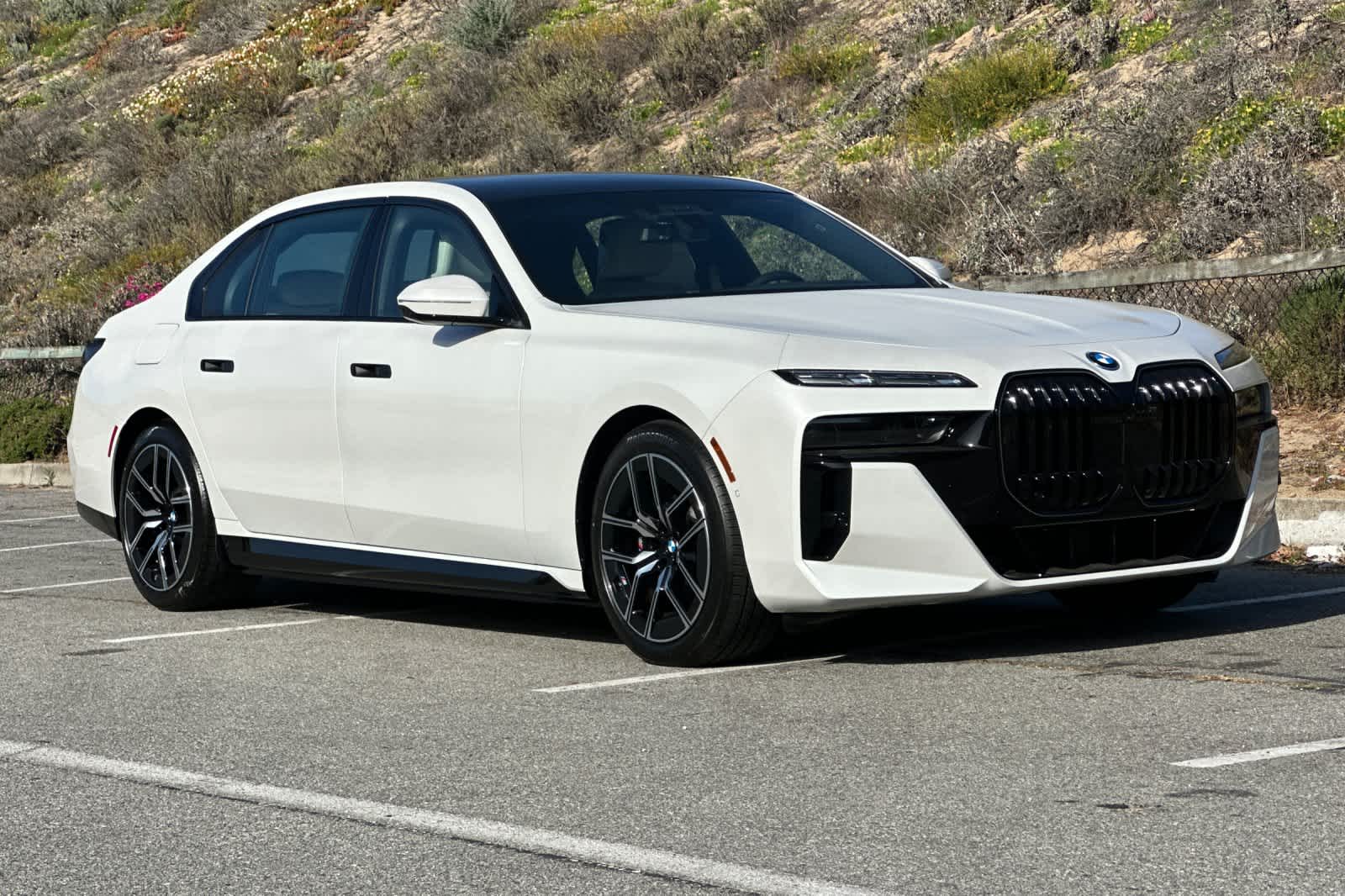 Thumbnail: 2025 BMW 7 Series - 9