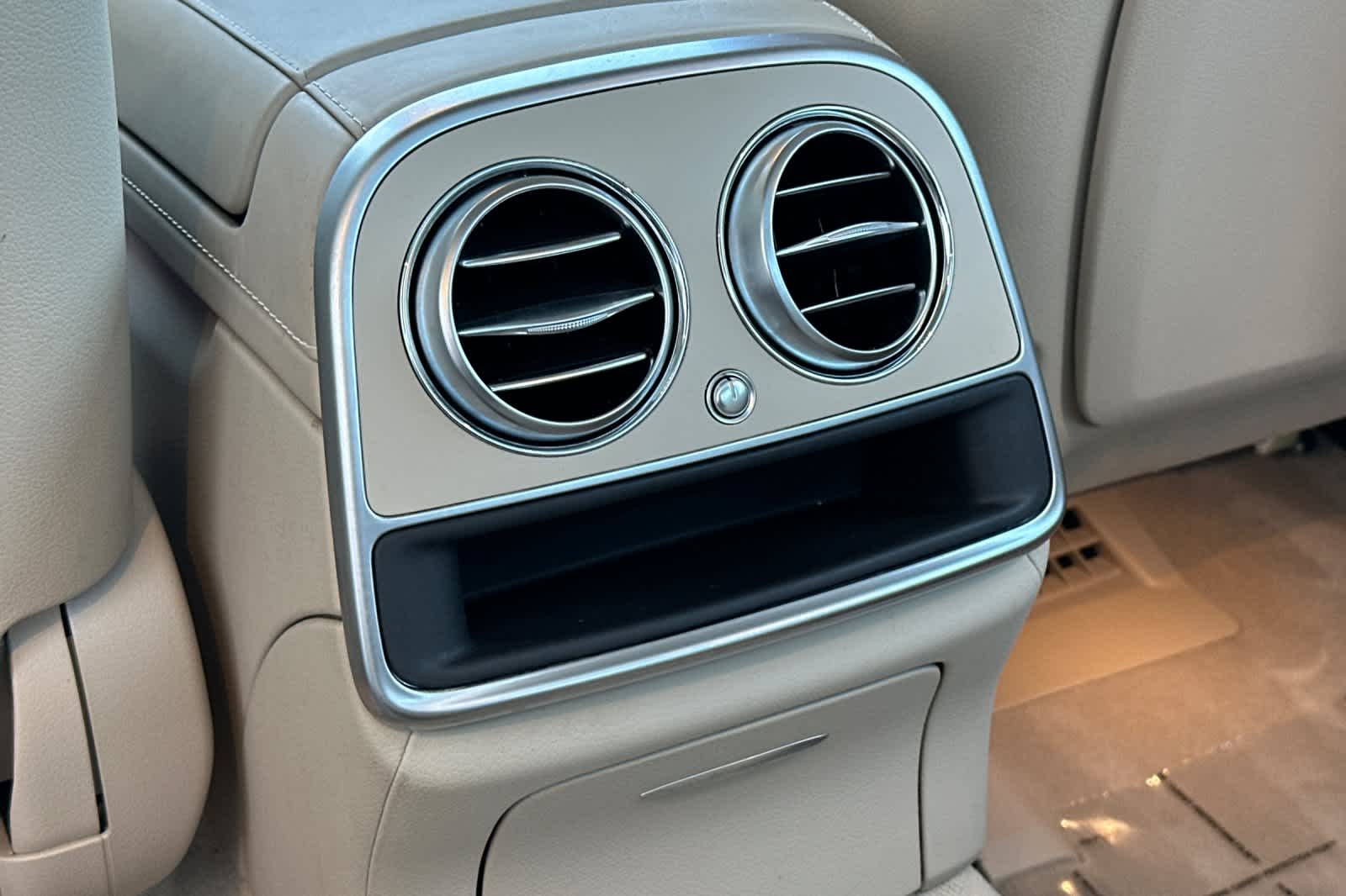 Thumbnail: 2018 Mercedes-Benz S-Class - 14