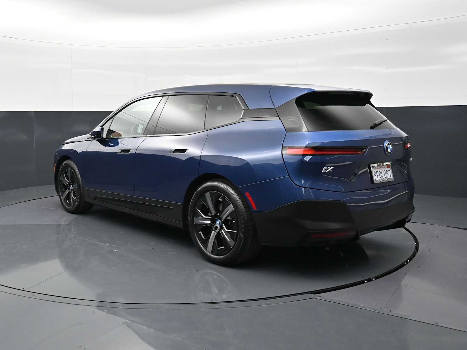 2023 BMW iX Base - Photo 7